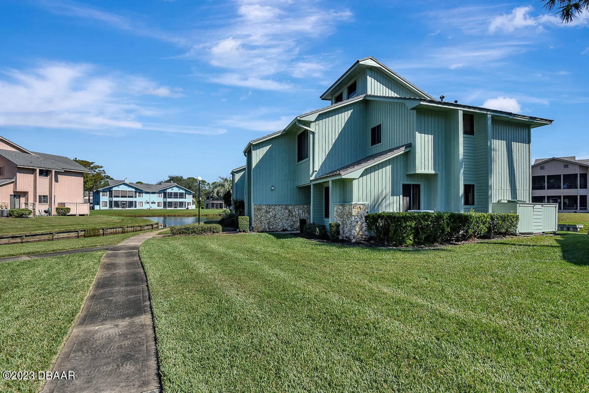 Property Slideshow image 45 of 50 | 114 blue heron dr d, Daytona Beach, FL, 32119