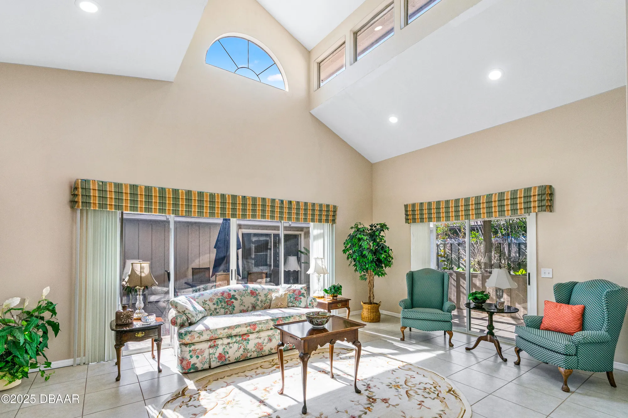 Property Slideshow image 4 of 50 | 38 treetop cir, Ormond Beach, FL, 32174