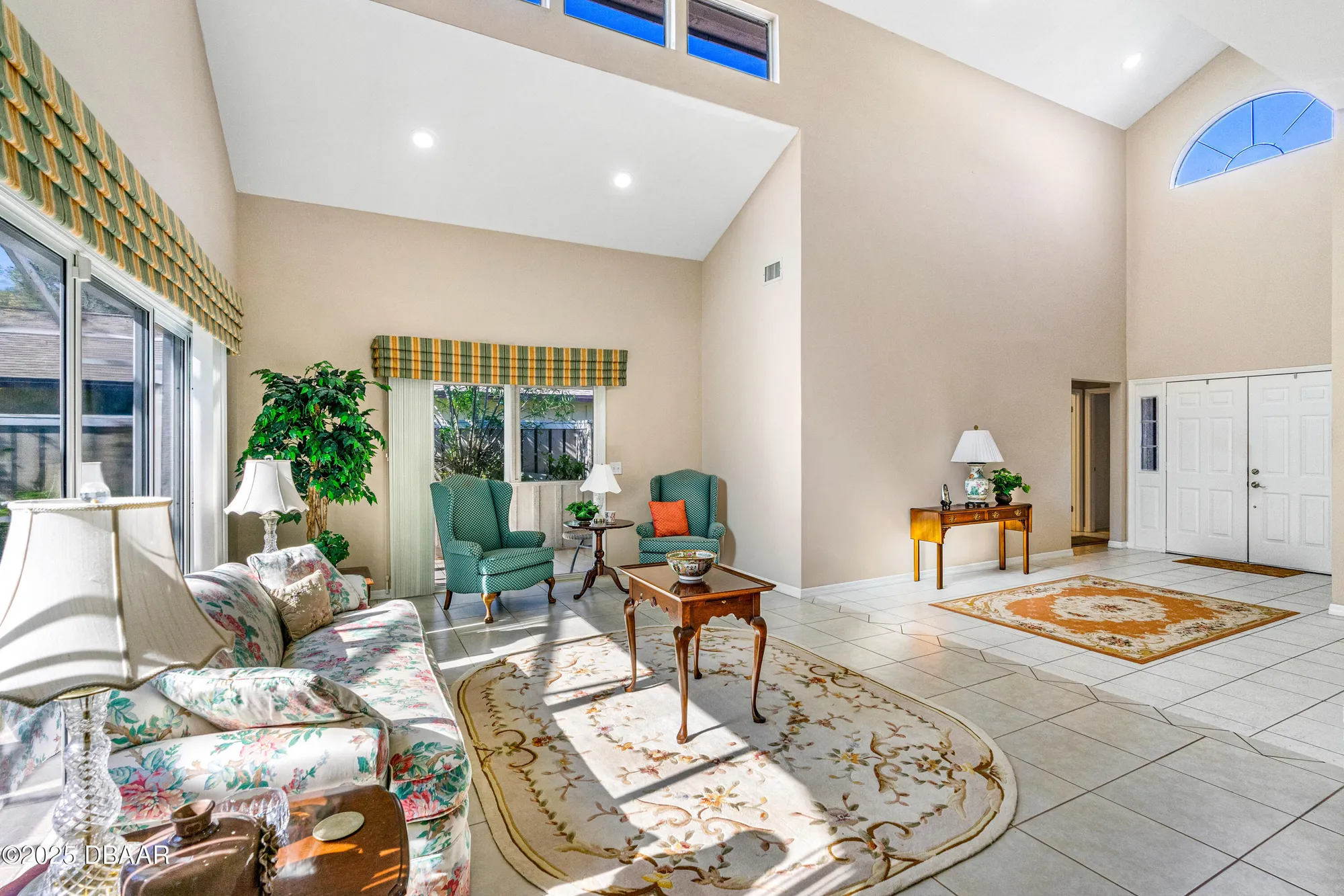 Property Slideshow image 5 of 50 | 38 treetop cir, Ormond Beach, FL, 32174