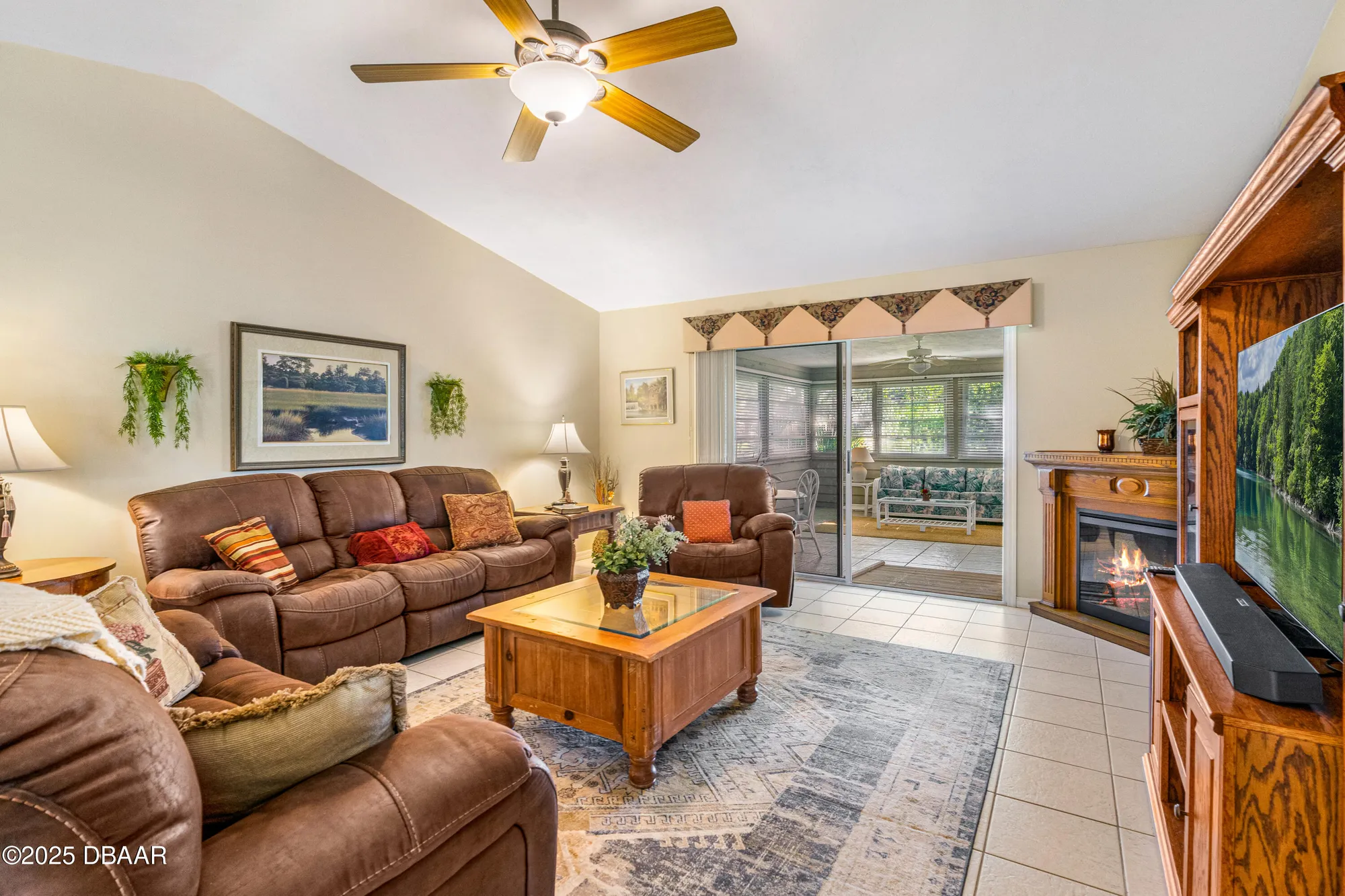 Property Slideshow image 11 of 50 | 38 treetop cir, Ormond Beach, FL, 32174