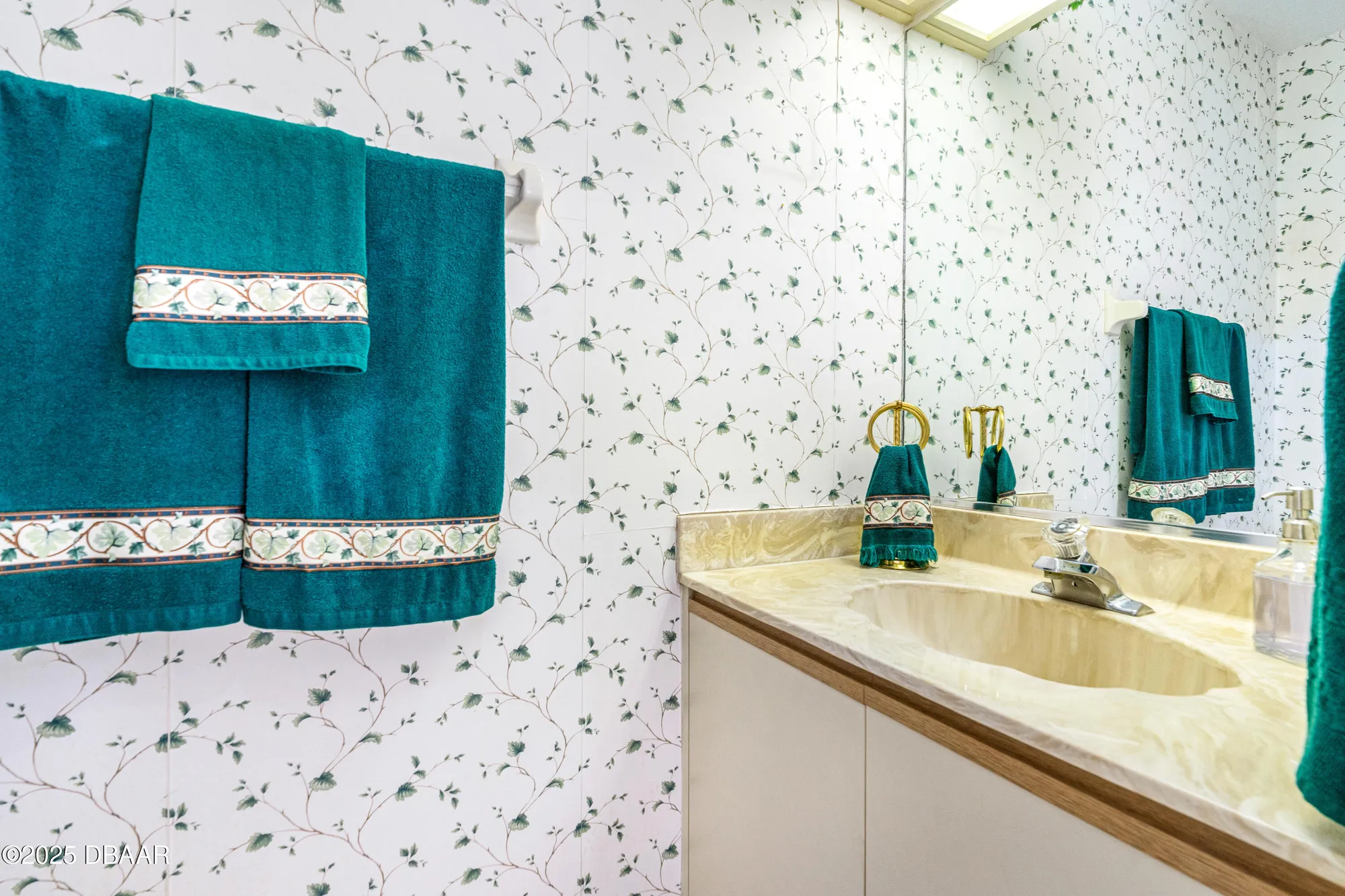 Property Slideshow image 29 of 50 | 38 treetop cir, Ormond Beach, FL, 32174