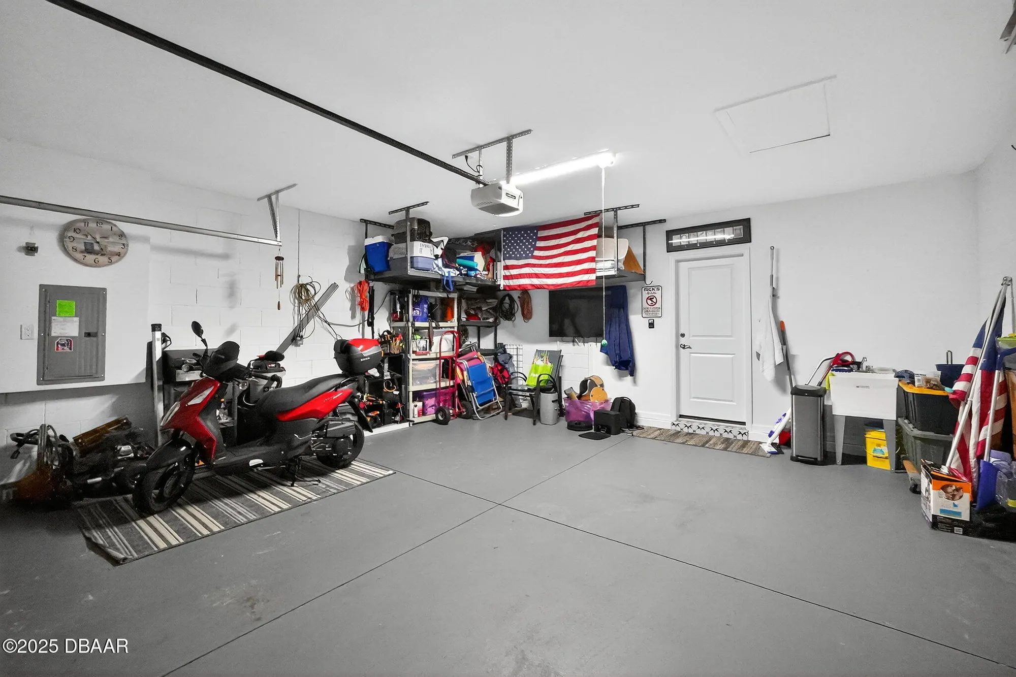 Property Slideshow image 20 of 35 | 272 pop top ln, Daytona Beach, FL, 32124