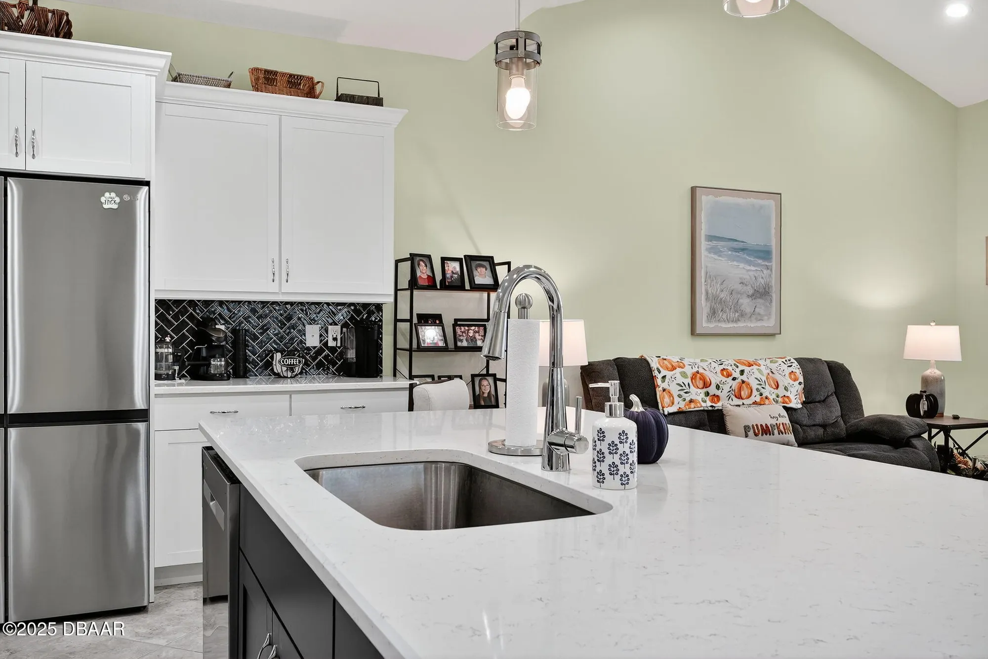 Property Slideshow image 7 of 35 | 272 pop top ln, Daytona Beach, FL, 32124