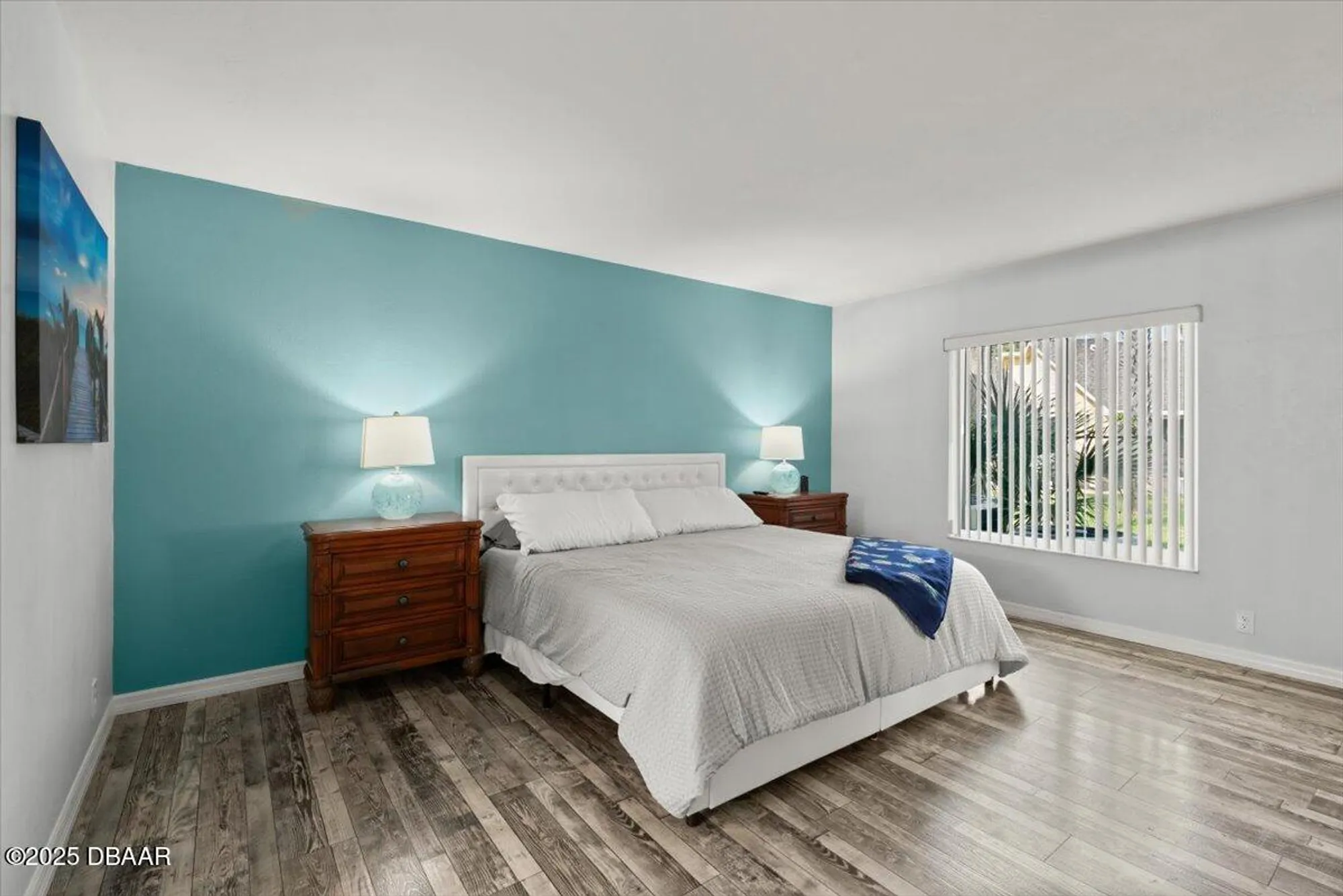 Property Slideshow image 13 of 28 | 102 bob white ct c, Daytona Beach, FL, 32119