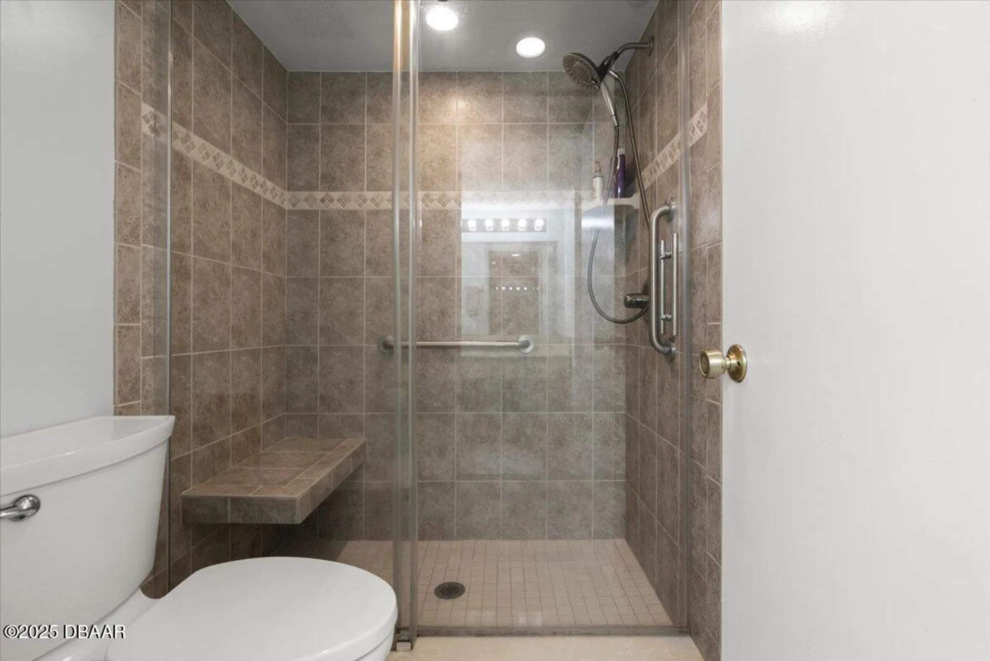 Property Slideshow image 15 of 28 | 102 bob white ct c, Daytona Beach, FL, 32119