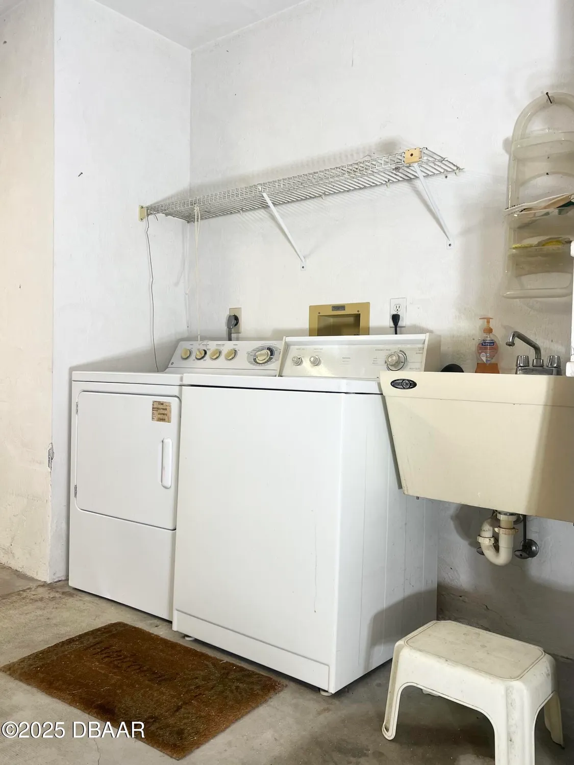 Property Slideshow image 23 of 37 | 112 underbrush trl, Port Orange, FL, 32128