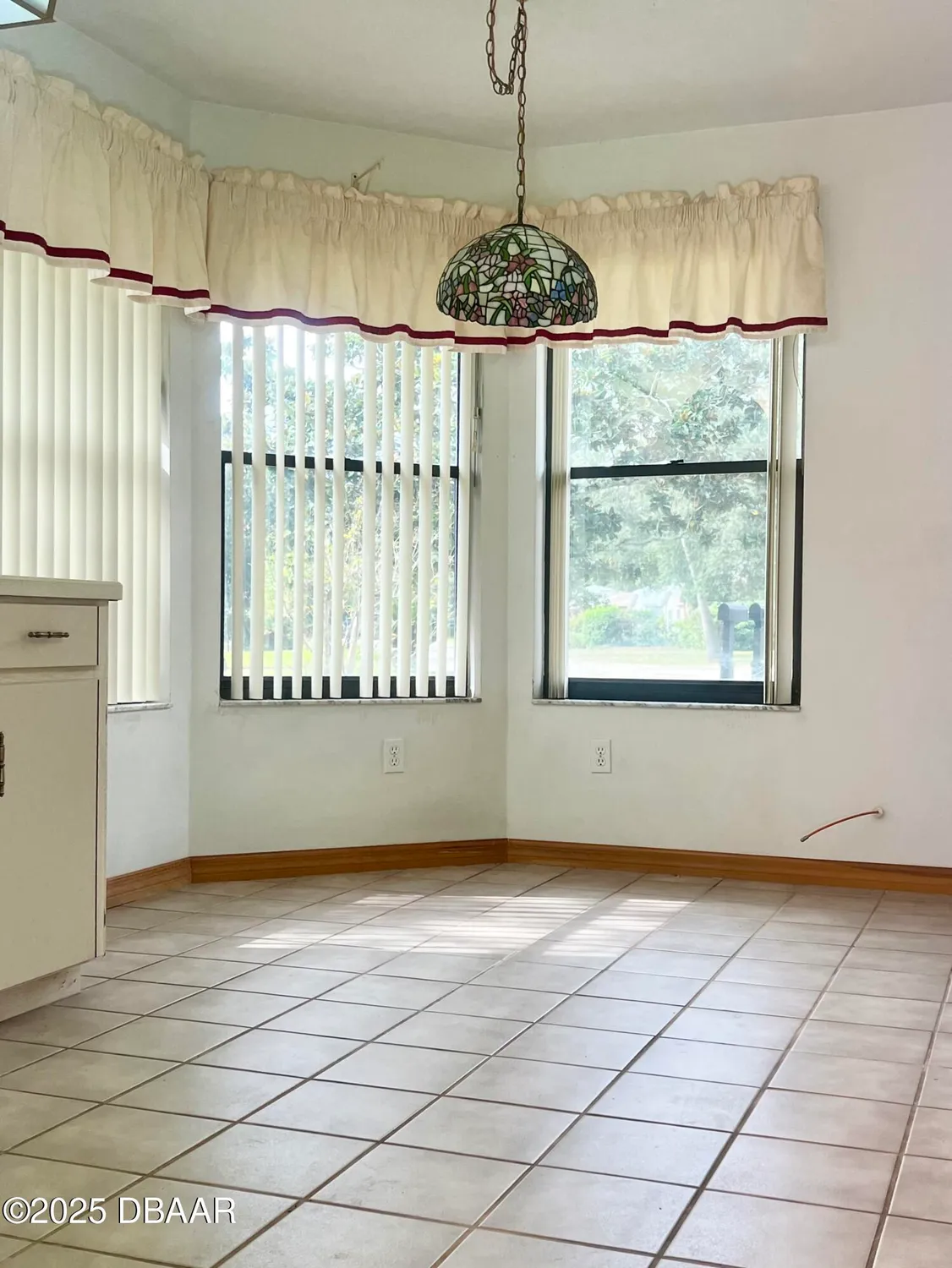 Property Slideshow image 8 of 37 | 112 underbrush trl, Port Orange, FL, 32128