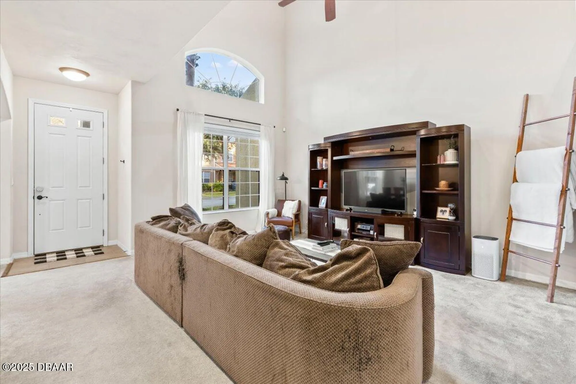 Property Slideshow image 12 of 59 | 3609 casello dr, New Smyrna Beach, FL, 32168
