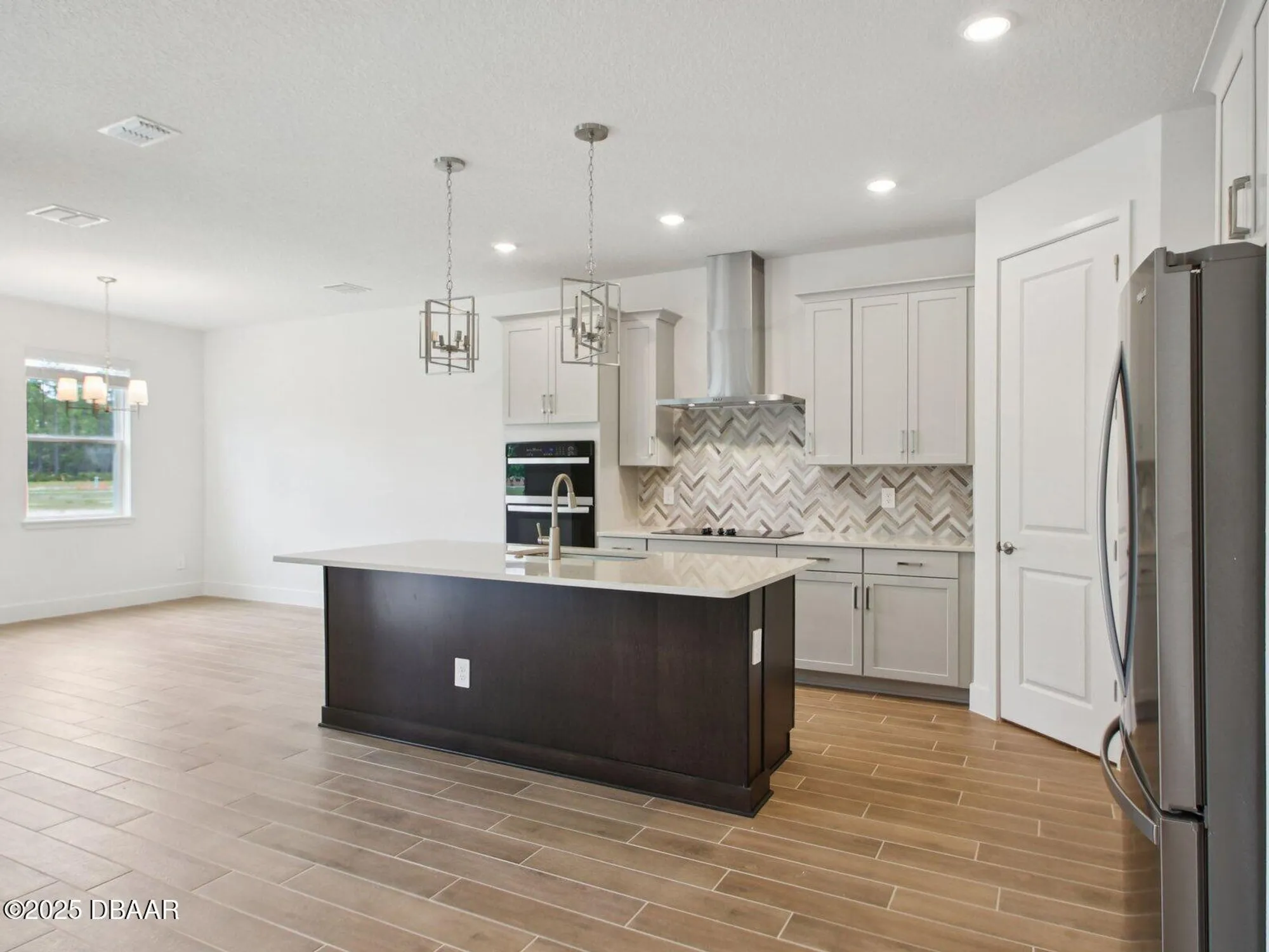 Property Slideshow image 6 of 12 | 422 brookhaven trl, Ormond Beach, FL, 32174