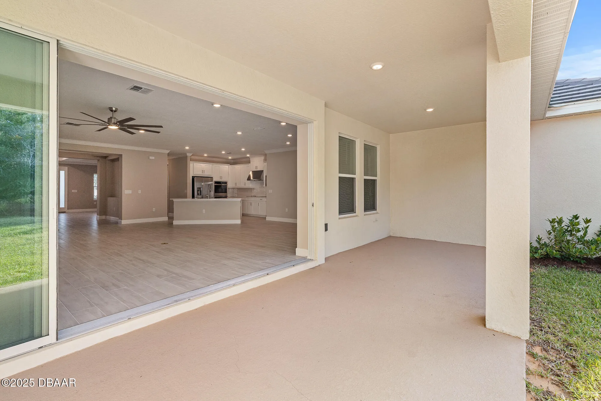 Property Slideshow image 61 of 120 | 1312 arklow cir, Ormond Beach, FL, 32174