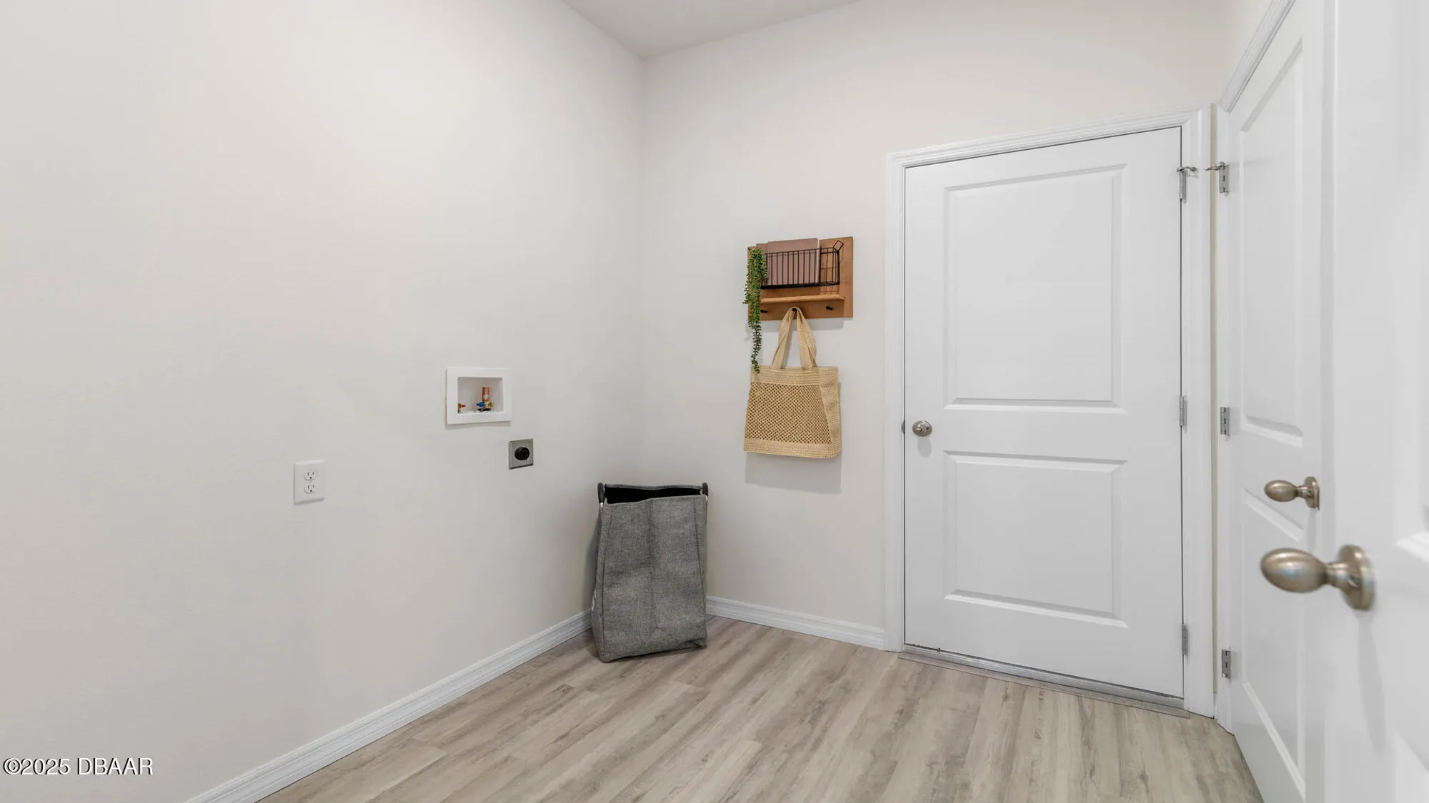 Property Slideshow image 36 of 89 | 3325 arch ave, Ormond Beach, FL, 32174