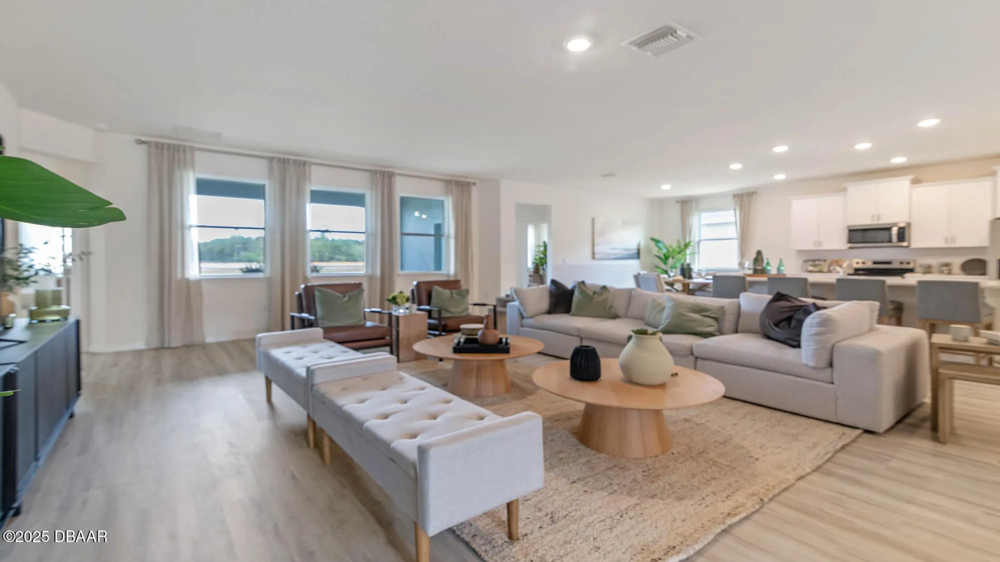 Property Slideshow image 5 of 89 | 3325 arch ave, Ormond Beach, FL, 32174