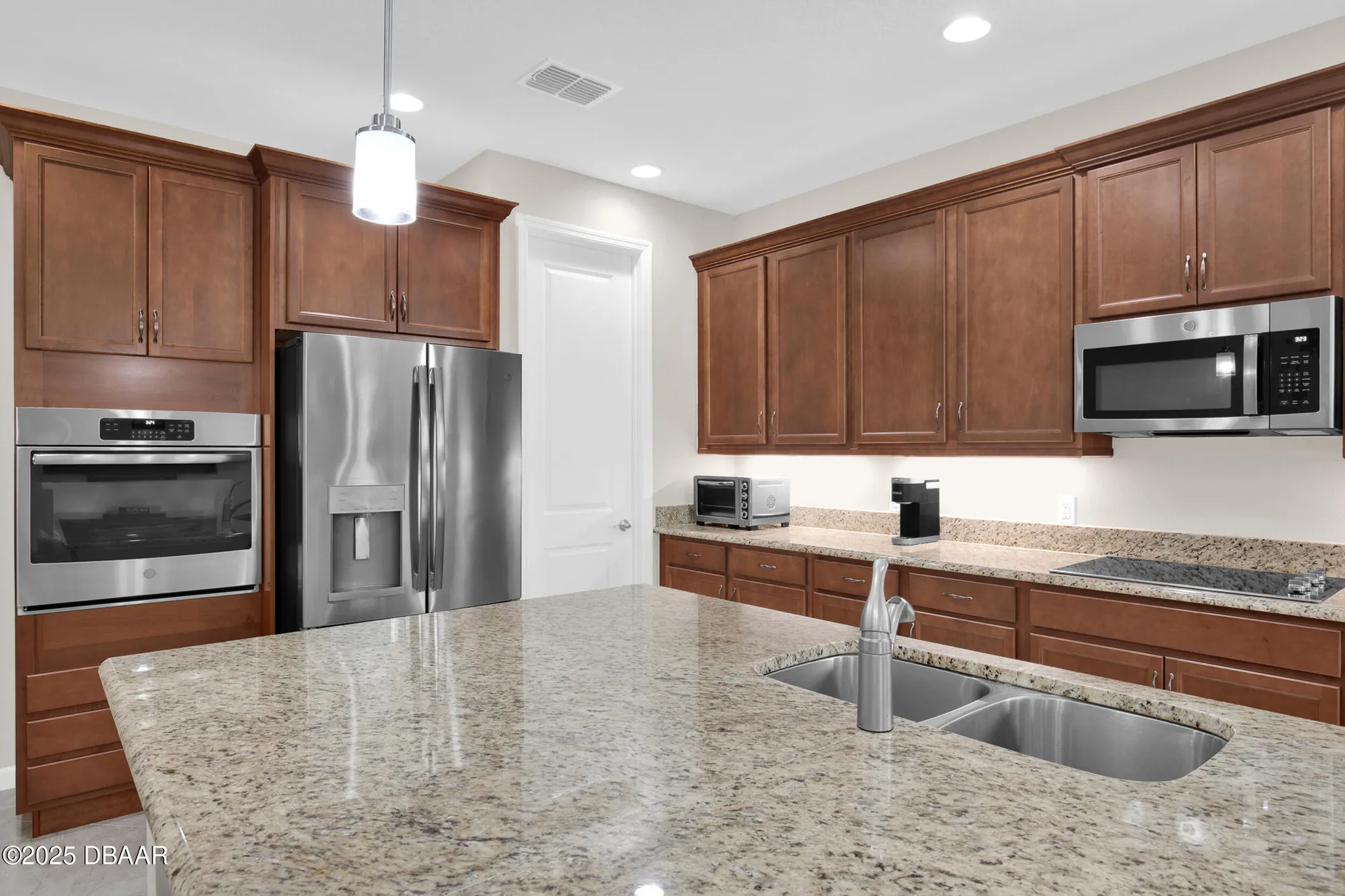 Property Slideshow image 18 of 106 | 173 coral reef way, Daytona Beach, FL, 32124