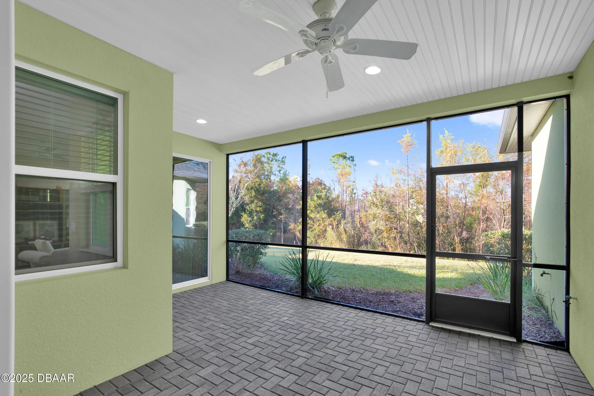 Property Slideshow image 41 of 106 | 173 coral reef way, Daytona Beach, FL, 32124