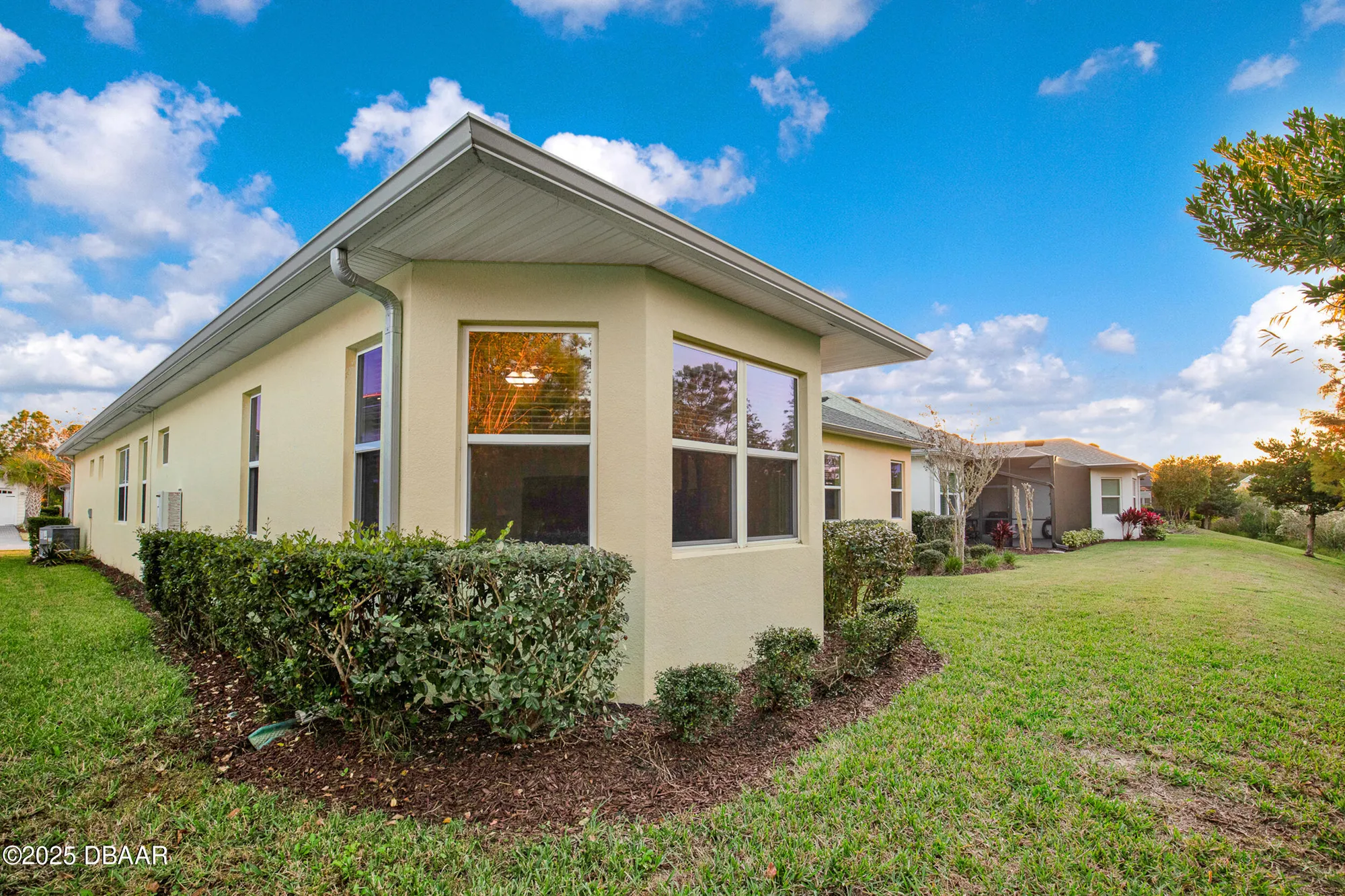Property Slideshow image 42 of 106 | 173 coral reef way, Daytona Beach, FL, 32124