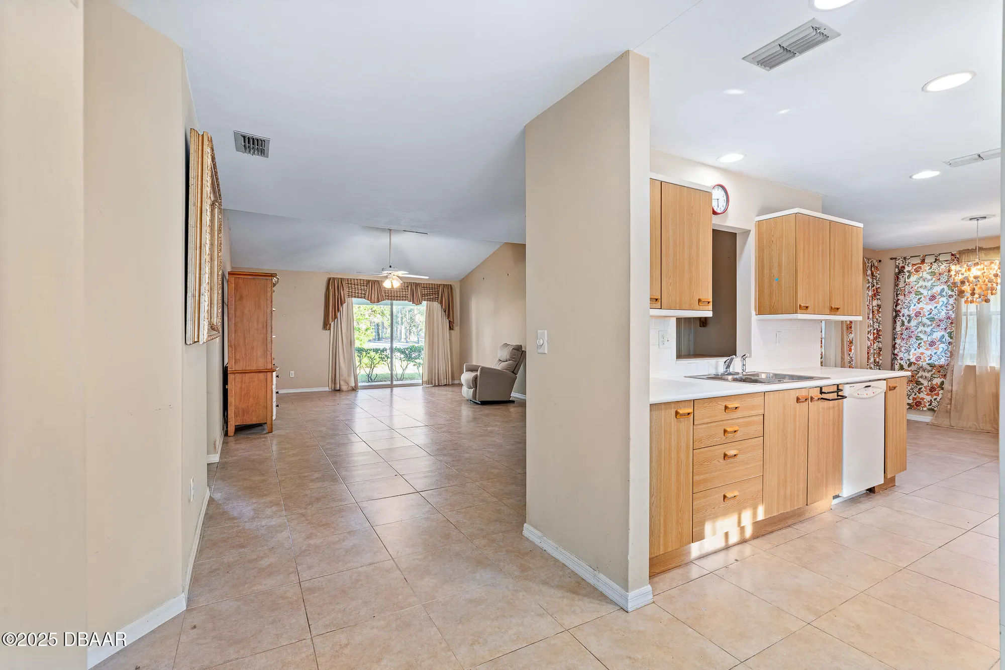 Property Slideshow image 8 of 55 | 22 jasmine run, Ormond Beach, FL, 32174