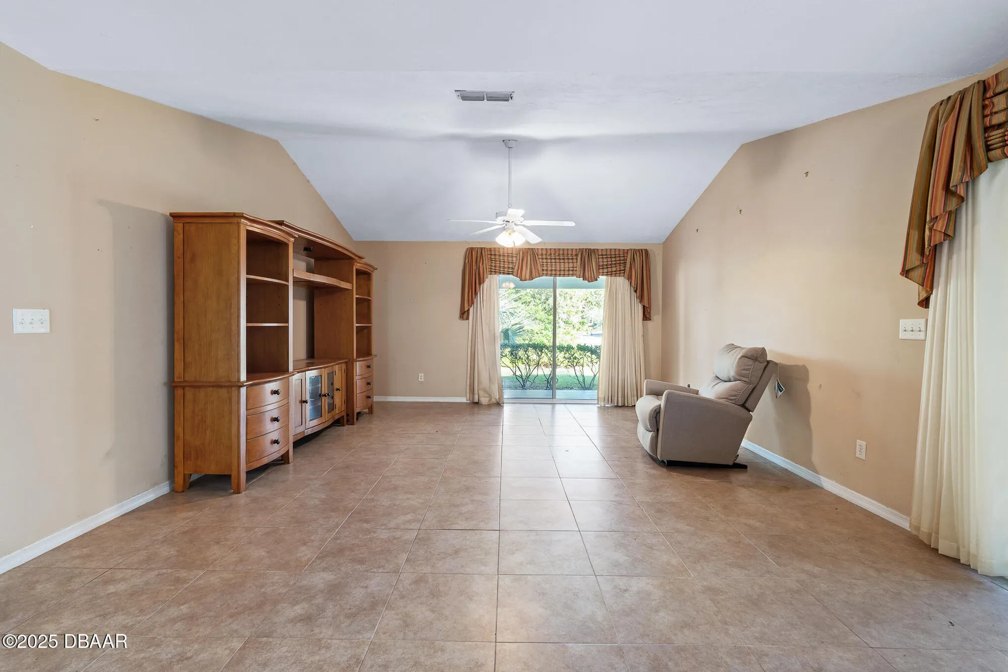 Property Slideshow image 19 of 55 | 22 jasmine run, Ormond Beach, FL, 32174