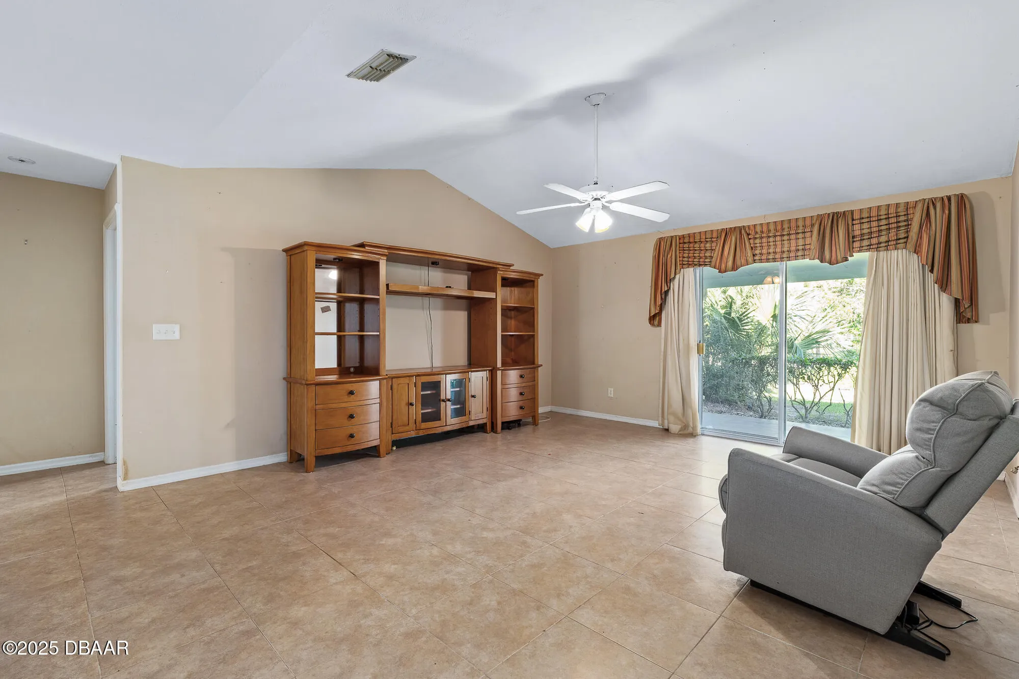 Property Slideshow image 20 of 55 | 22 jasmine run, Ormond Beach, FL, 32174