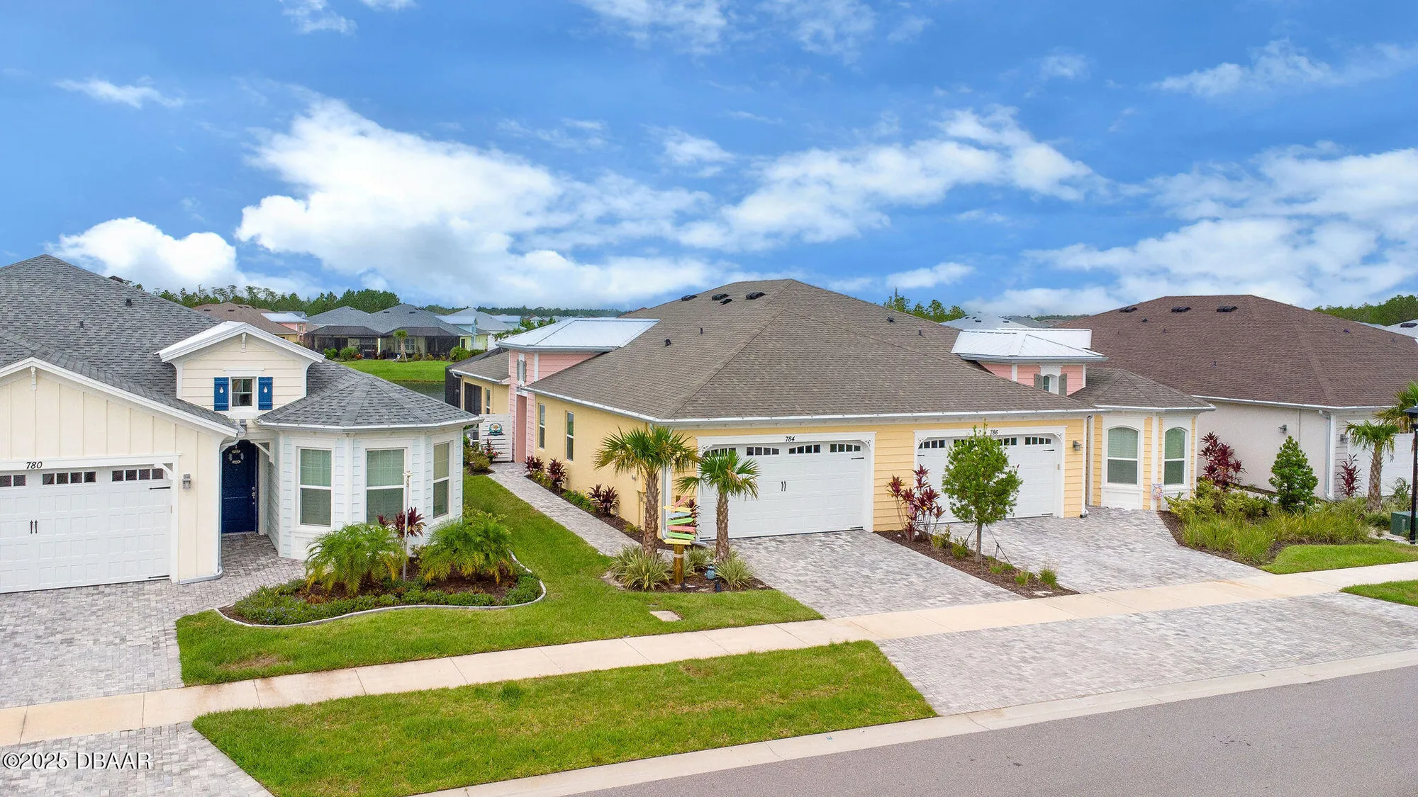 Property Slideshow image 33 of 61 | 784 coral reef way, Daytona Beach, FL, 32124