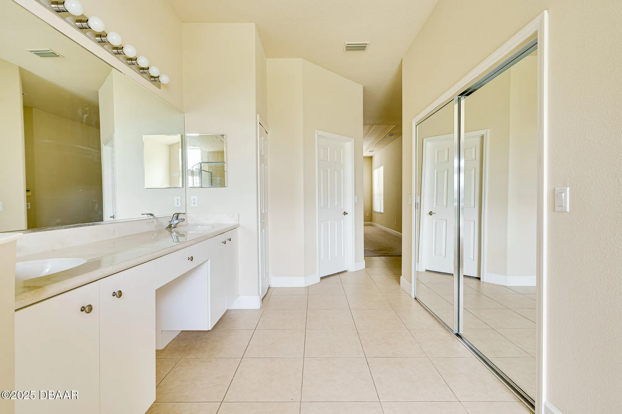 Property Slideshow image 12 of 37 | 180 black hickory way, Ormond Beach, FL, 32174