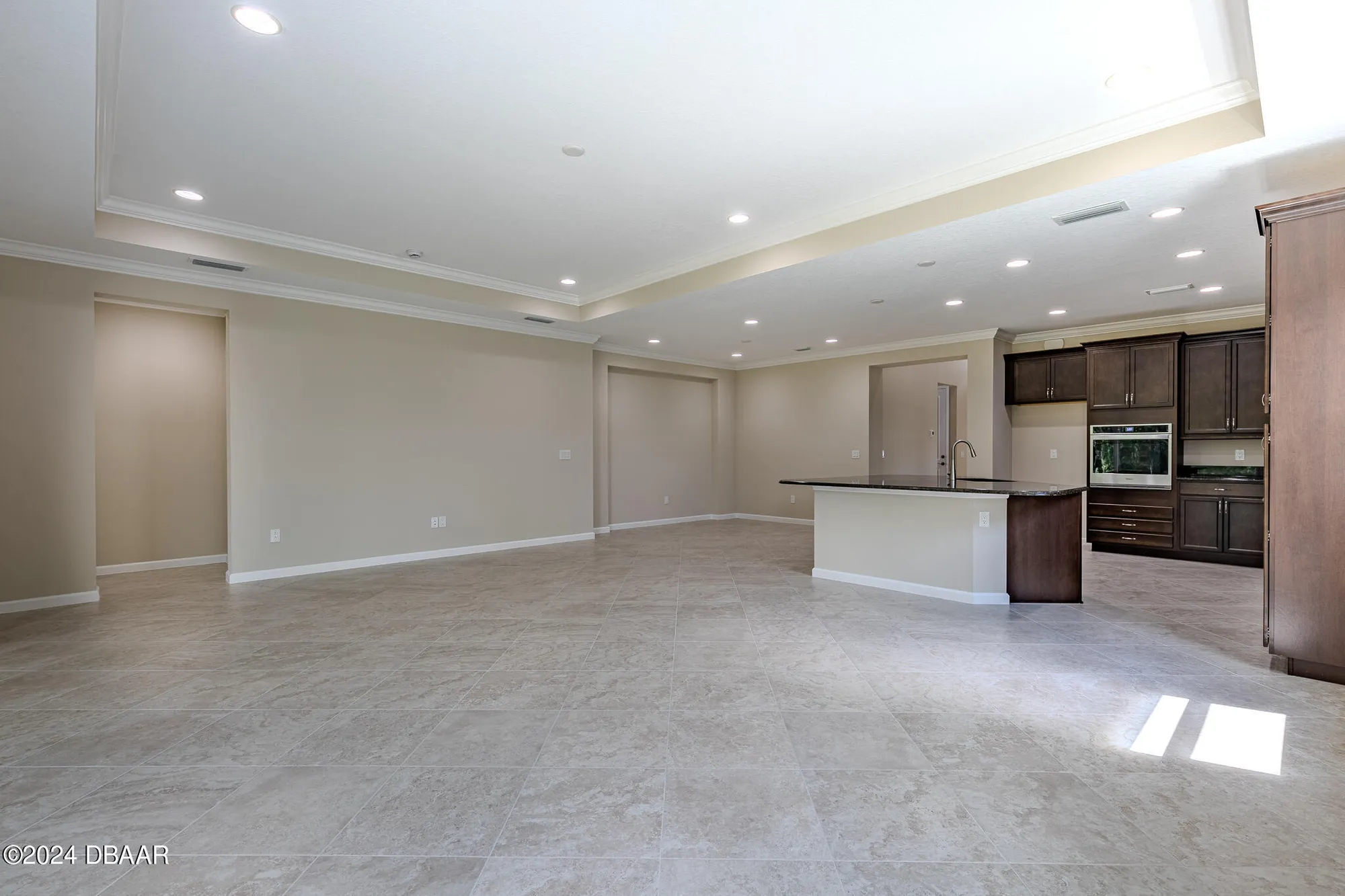 Property Slideshow image 14 of 99 | 929 bama breeze dr, Daytona Beach, FL, 32124