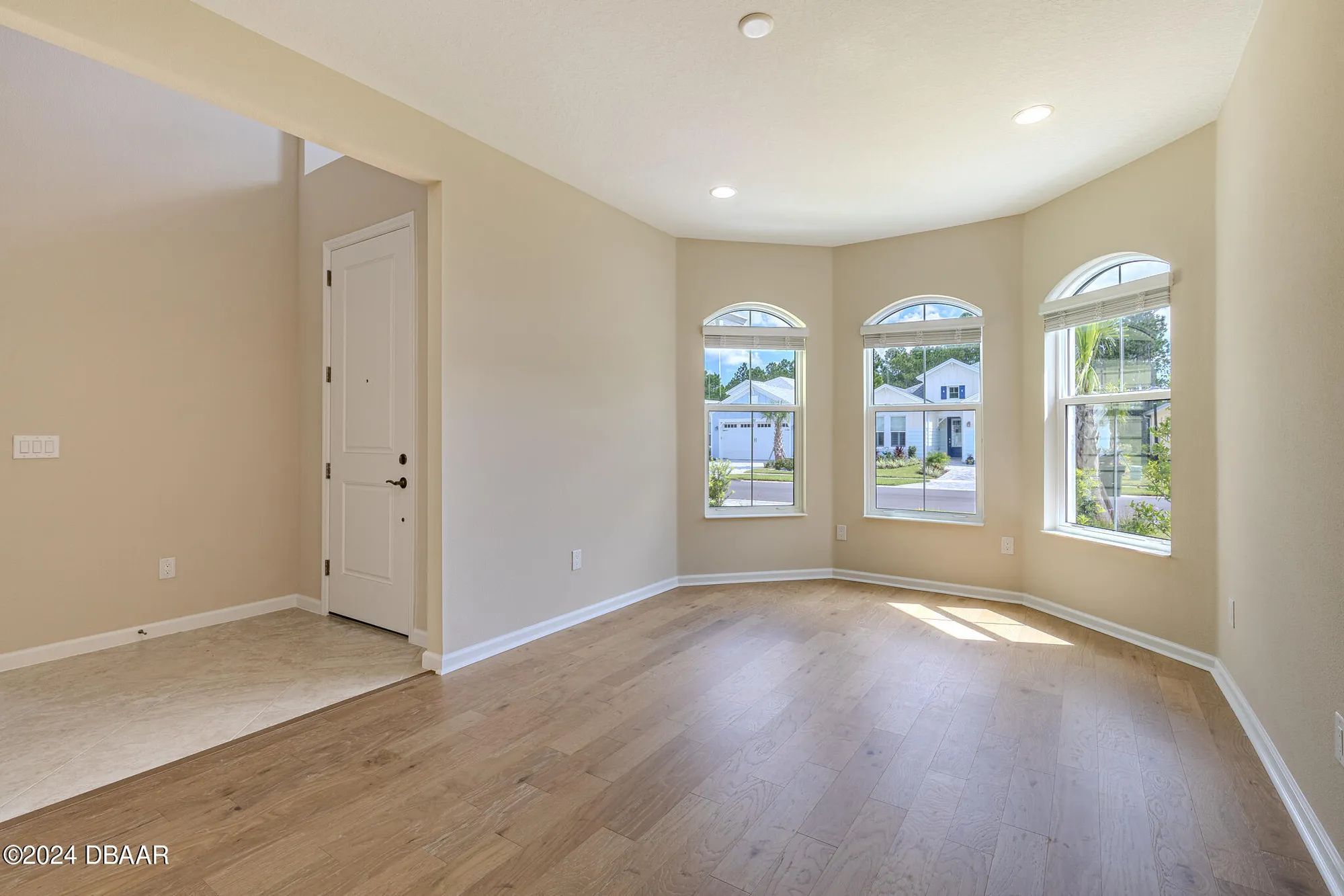 Property Slideshow image 35 of 99 | 929 bama breeze dr, Daytona Beach, FL, 32124