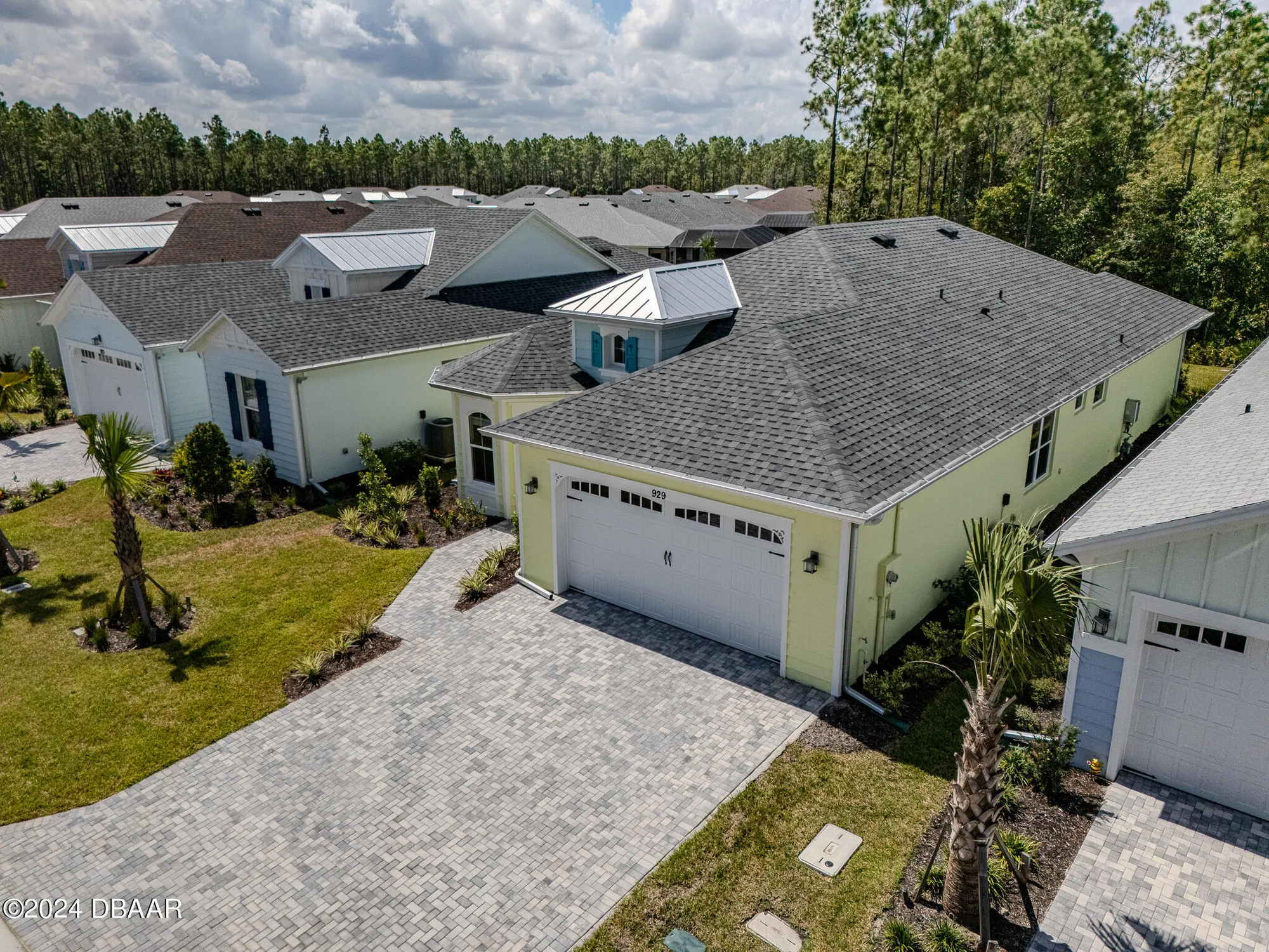 Property Slideshow image 46 of 99 | 929 bama breeze dr, Daytona Beach, FL, 32124