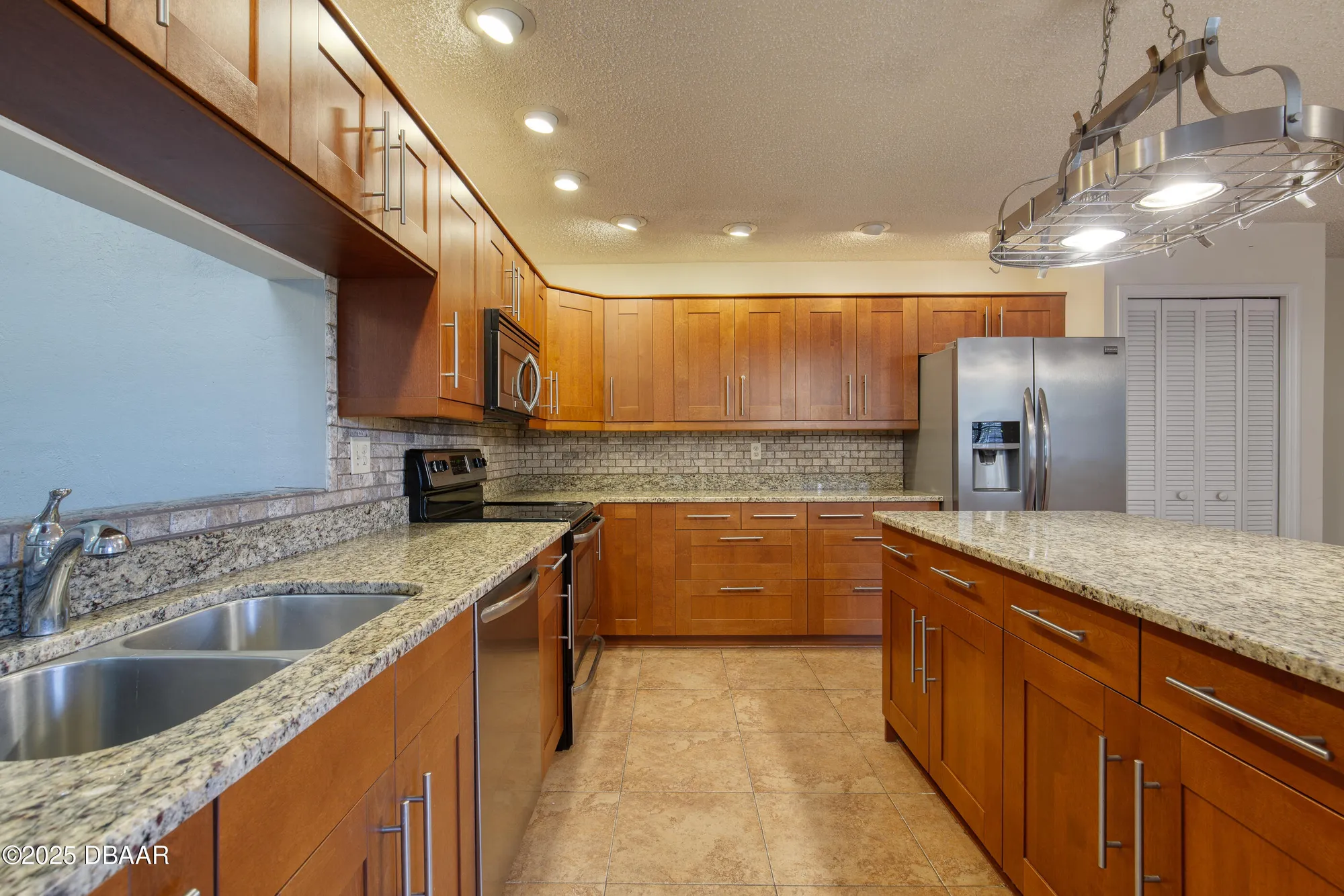 Property Slideshow image 10 of 61 | 144 avocet ct, Daytona Beach, FL, 32119