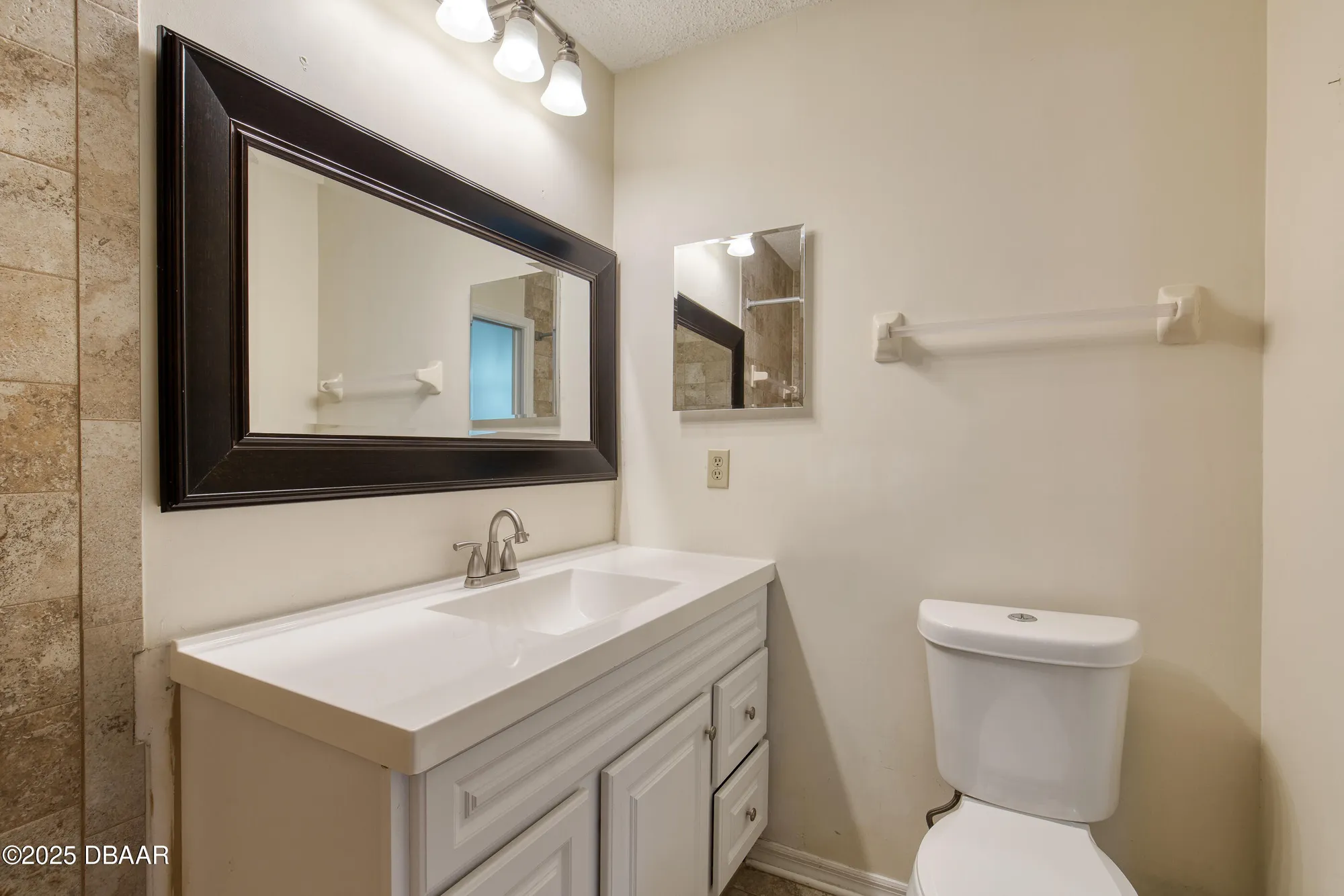Property Slideshow image 31 of 61 | 144 avocet ct, Daytona Beach, FL, 32119