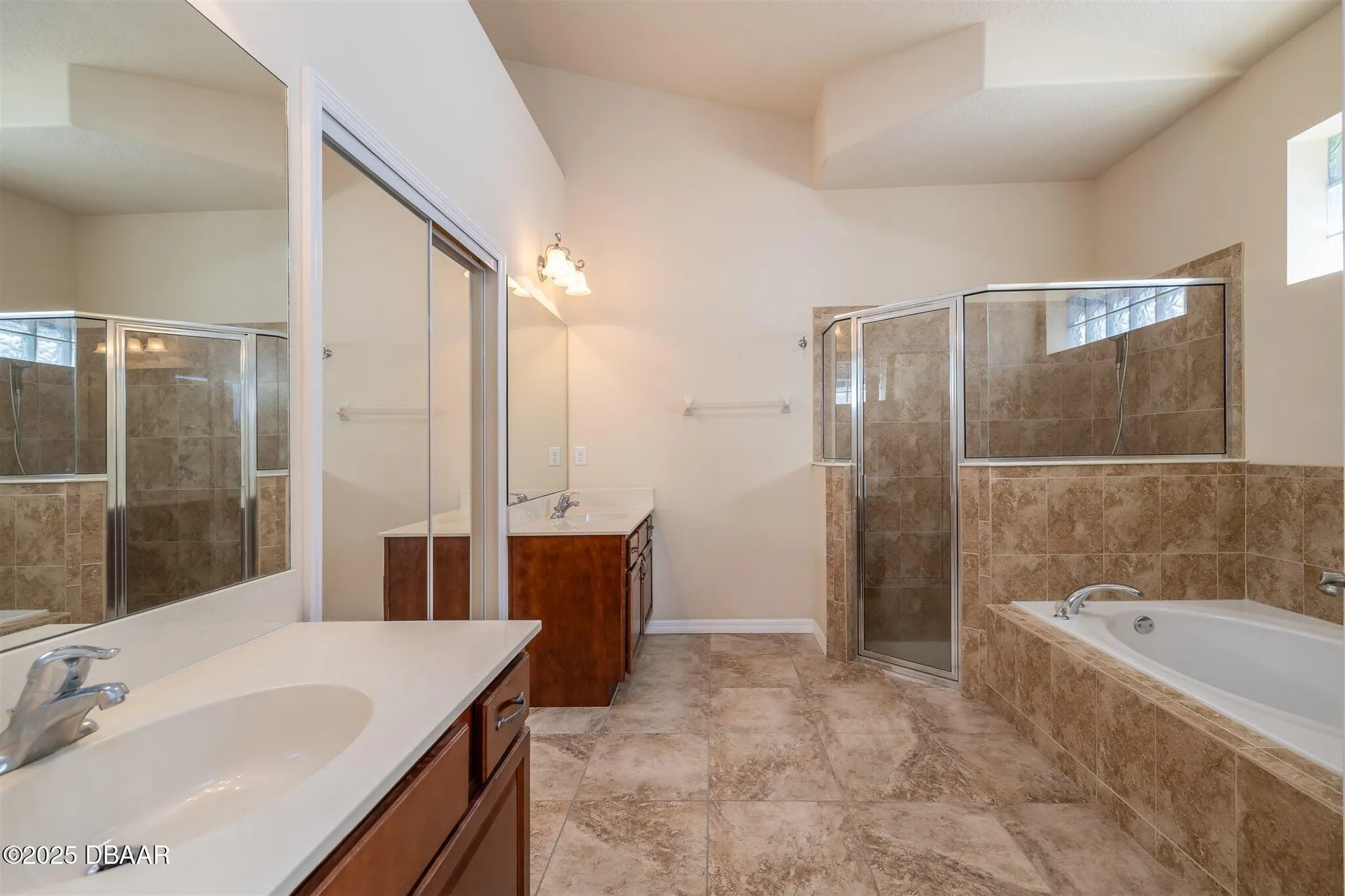 Property Slideshow image 15 of 38 | 3158 connemara dr, Ormond Beach, FL, 32174