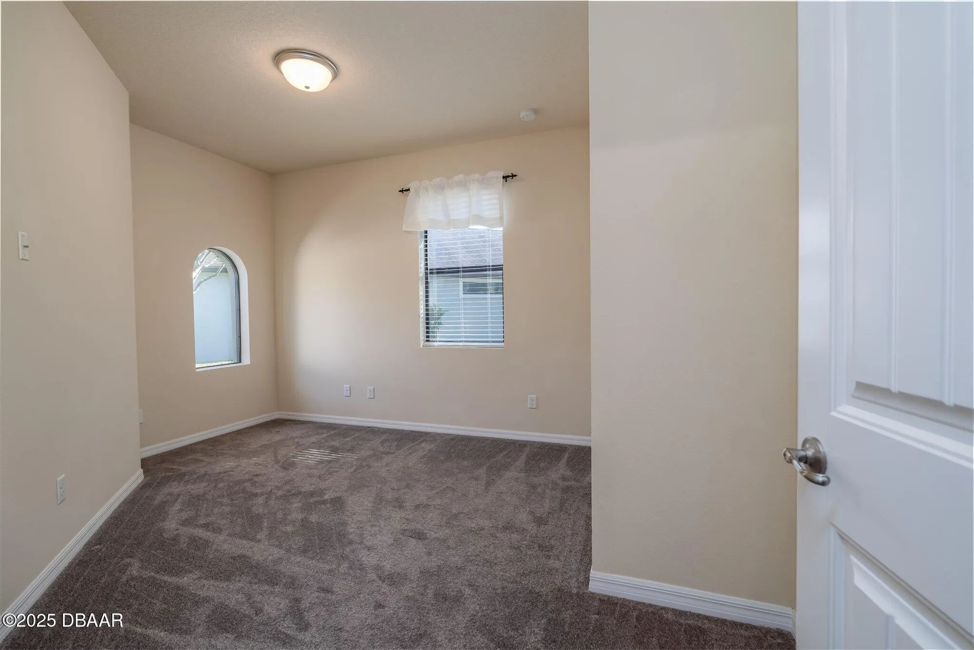 Property Slideshow image 17 of 38 | 3158 connemara dr, Ormond Beach, FL, 32174