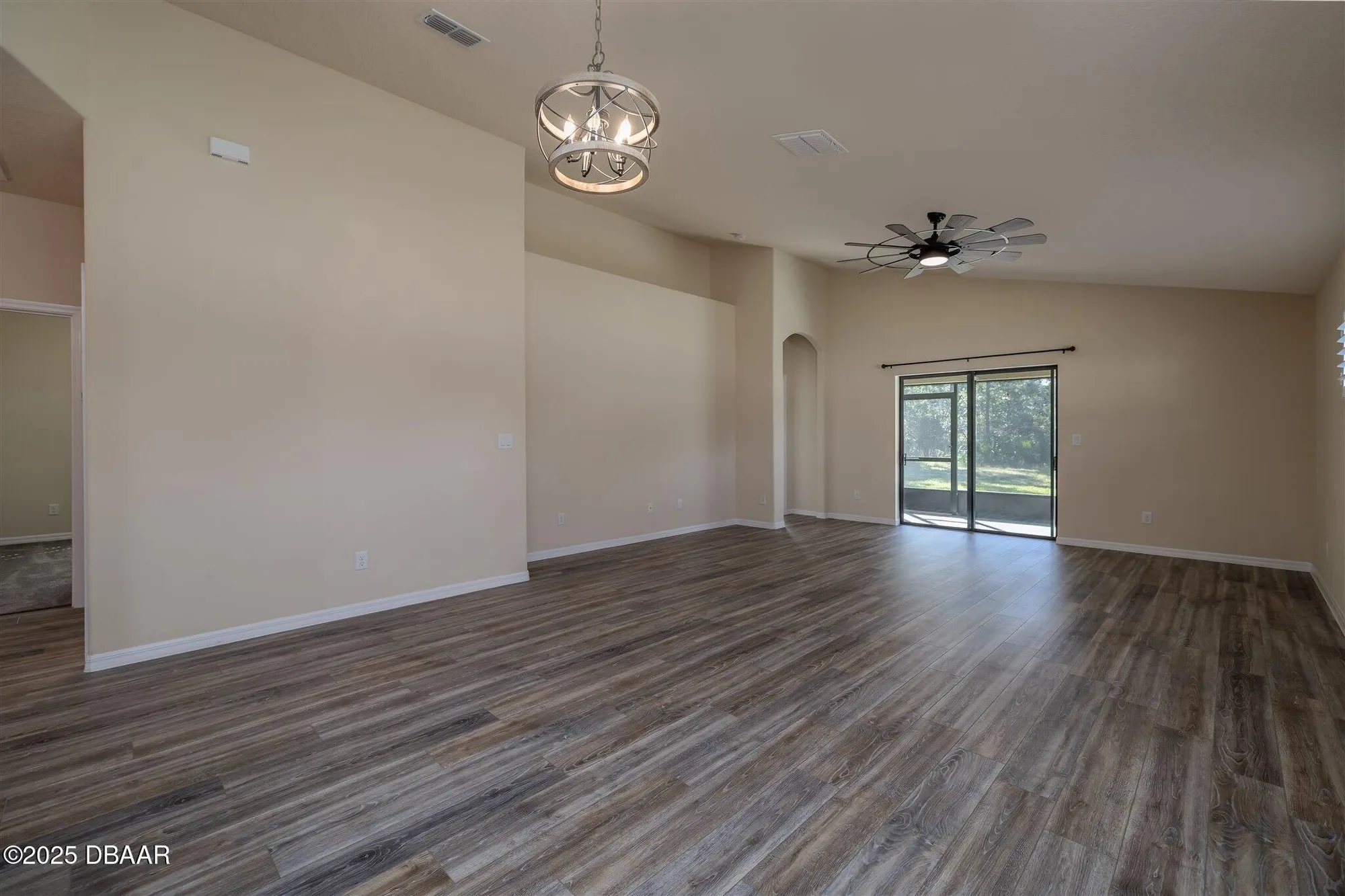 Property Slideshow image 6 of 38 | 3158 connemara dr, Ormond Beach, FL, 32174
