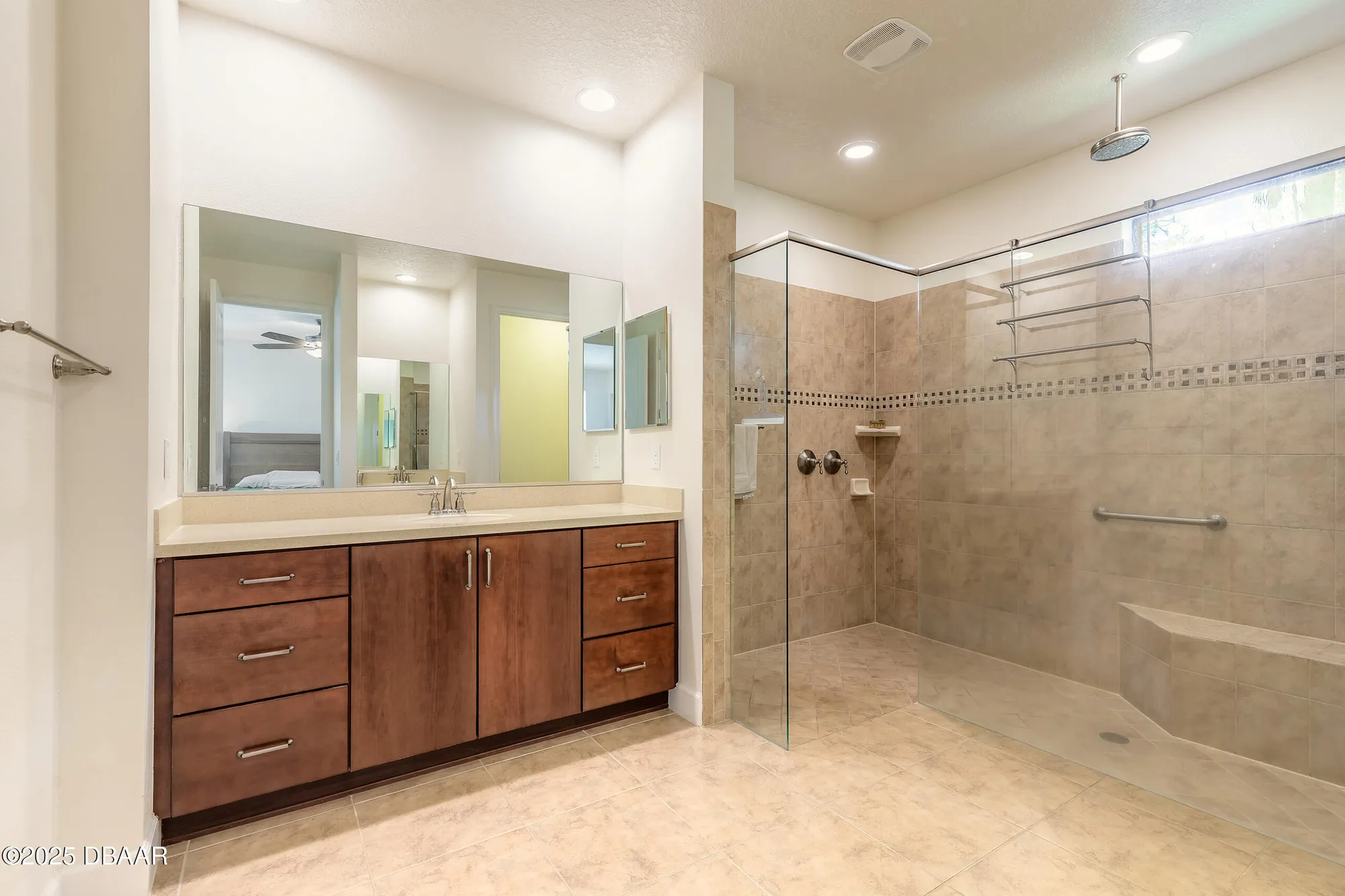 Property Slideshow image 20 of 54 | 27 bay ct, Ormond Beach, FL, 32174