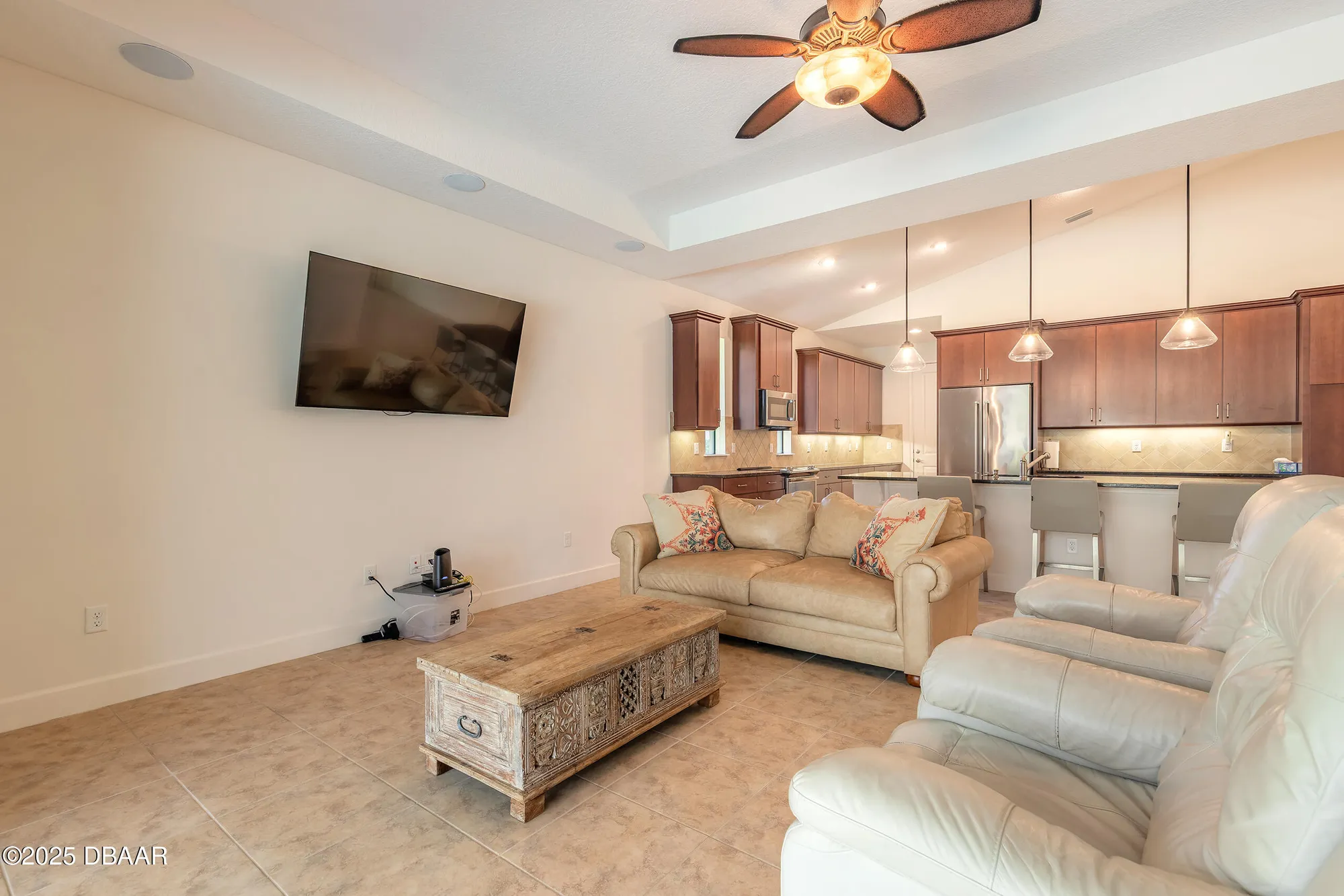 Property Slideshow image 14 of 54 | 27 bay ct, Ormond Beach, FL, 32174