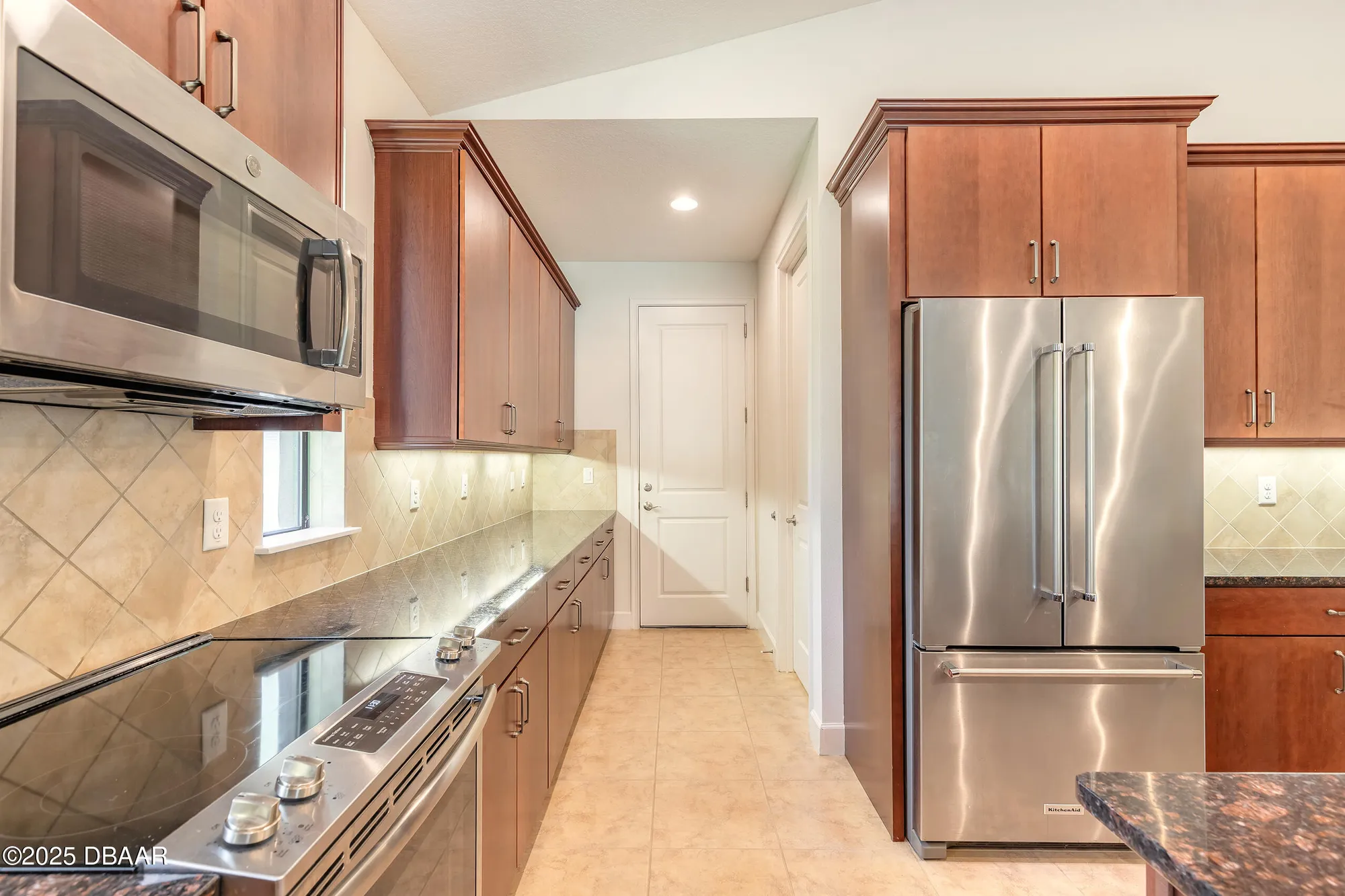 Property Slideshow image 12 of 54 | 27 bay ct, Ormond Beach, FL, 32174