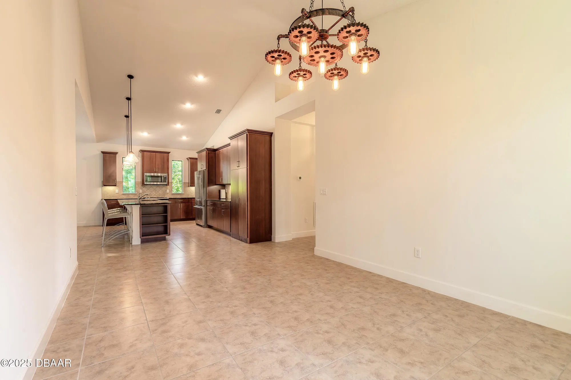 Property Slideshow image 8 of 54 | 27 bay ct, Ormond Beach, FL, 32174