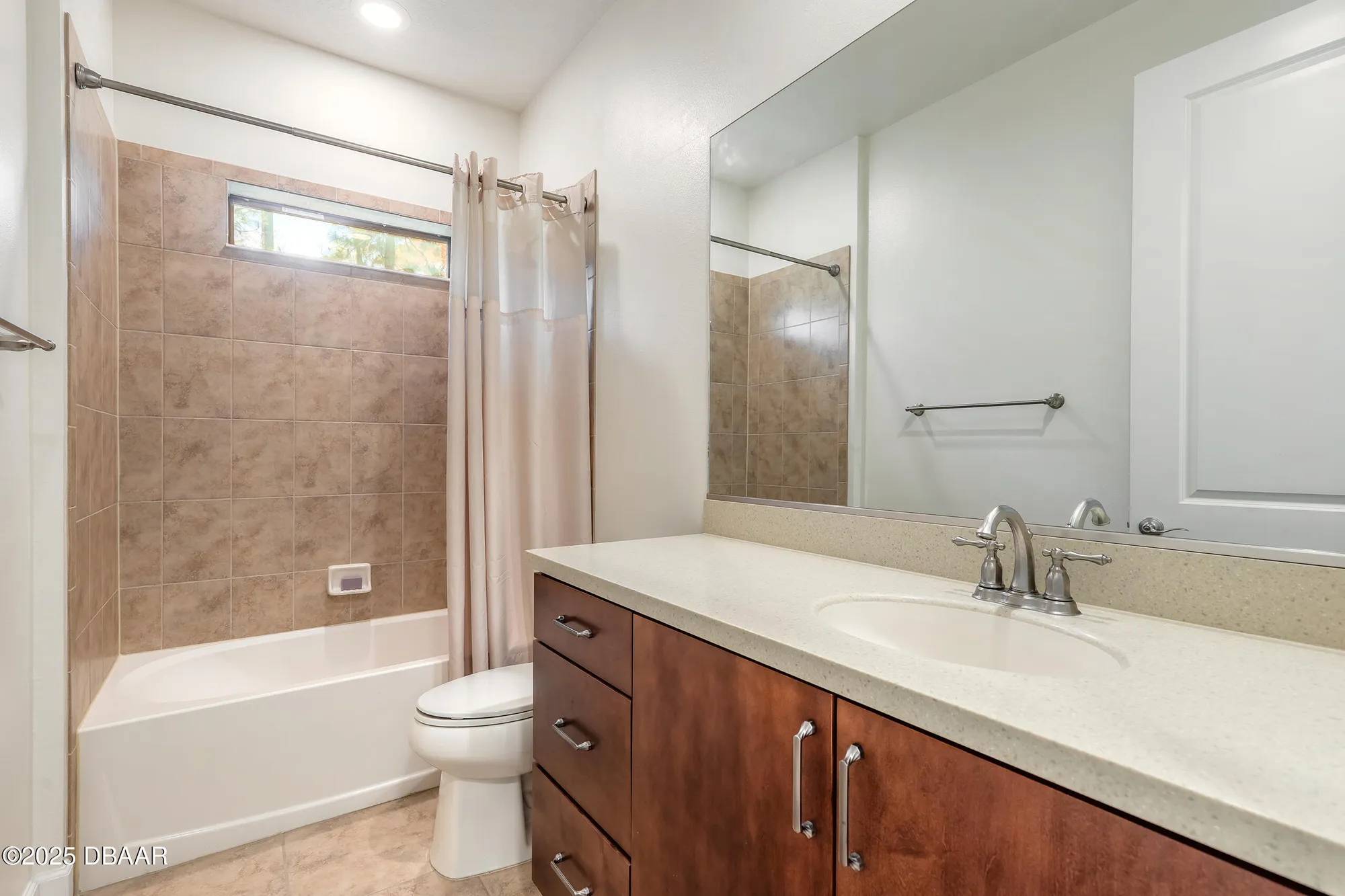 Property Slideshow image 26 of 54 | 27 bay ct, Ormond Beach, FL, 32174