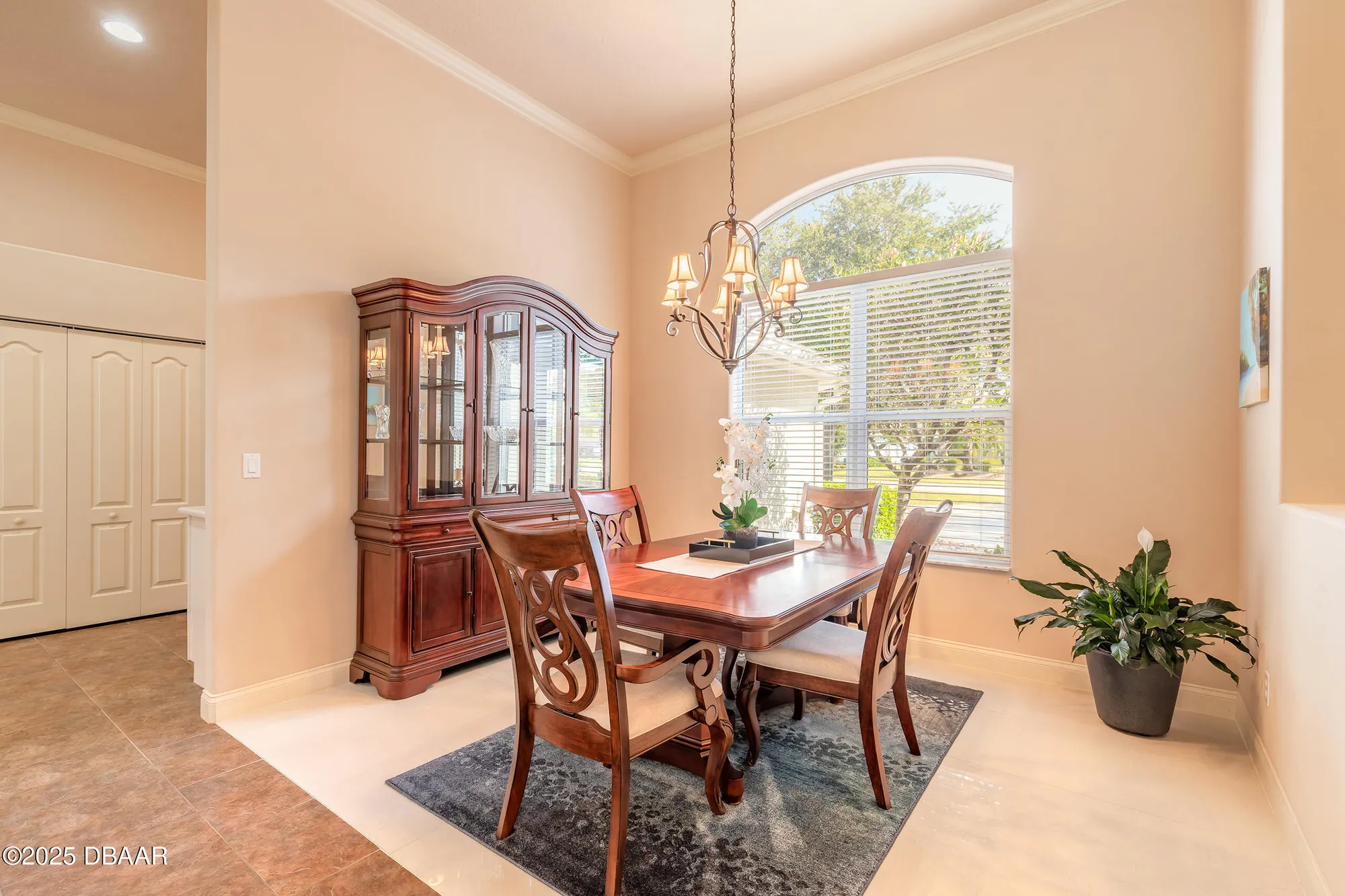 Property Slideshow image 8 of 49 | 1480 kilrush dr, Ormond Beach, FL, 32174