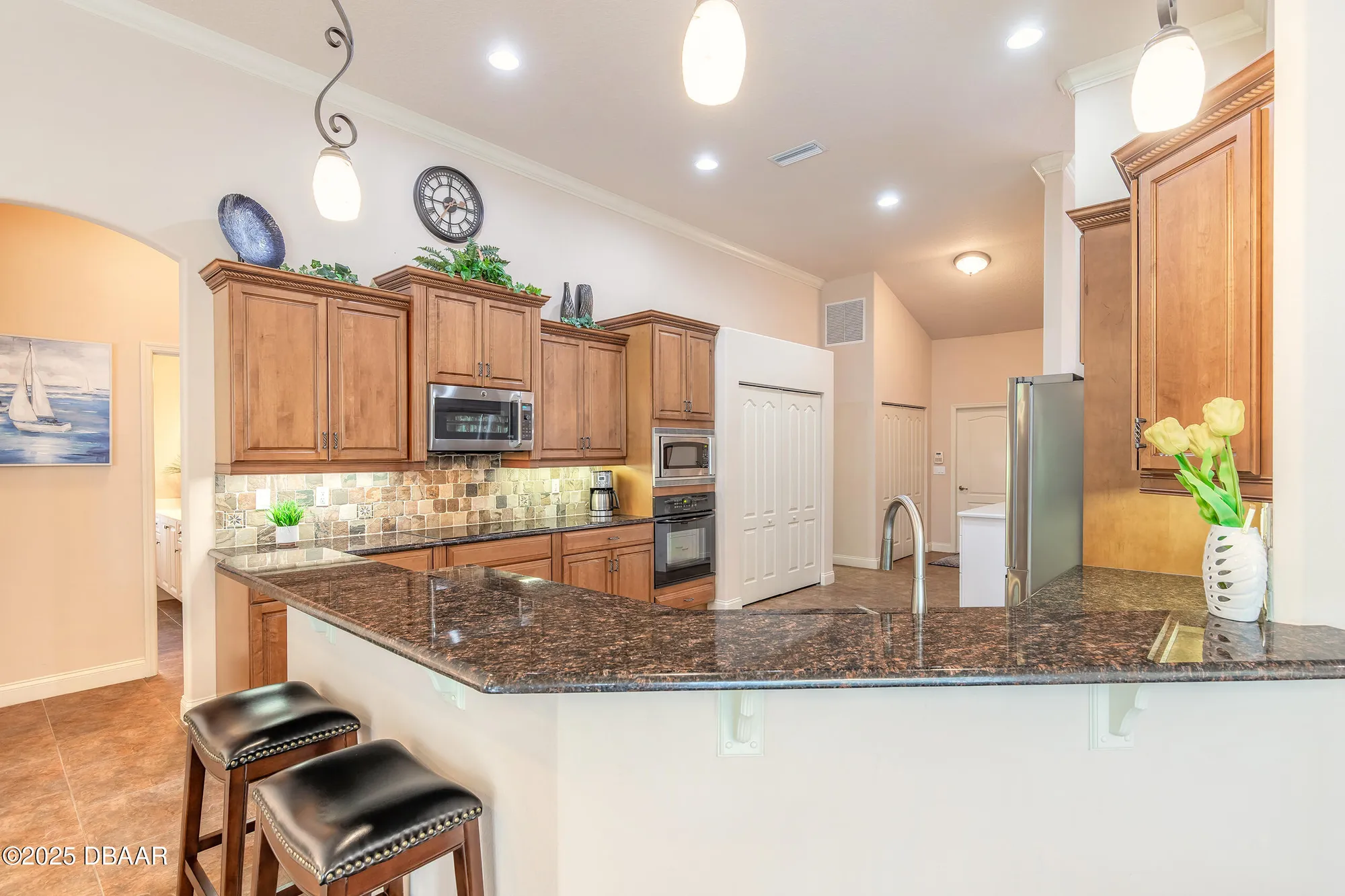 Property Slideshow image 13 of 49 | 1480 kilrush dr, Ormond Beach, FL, 32174