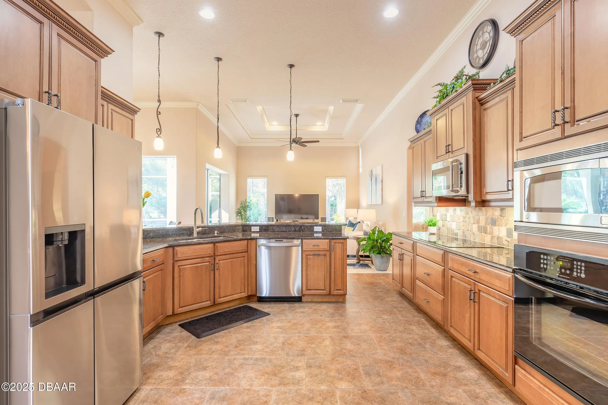 Property Slideshow image 10 of 49 | 1480 kilrush dr, Ormond Beach, FL, 32174