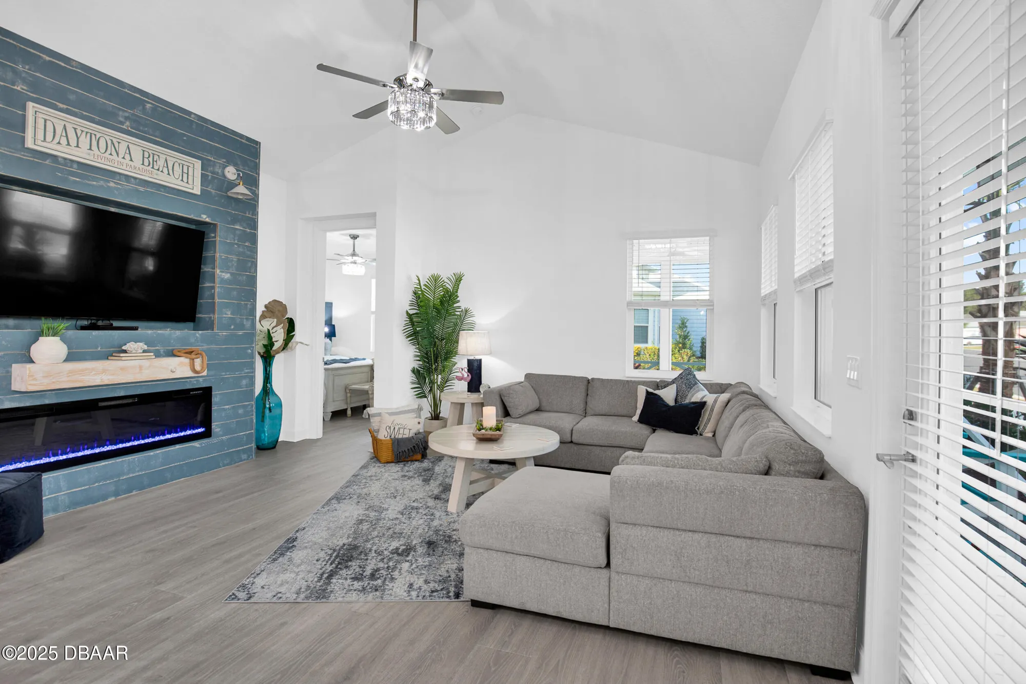 Property Slideshow image 8 of 99 | 533 hang loose way, Daytona Beach, FL, 32124