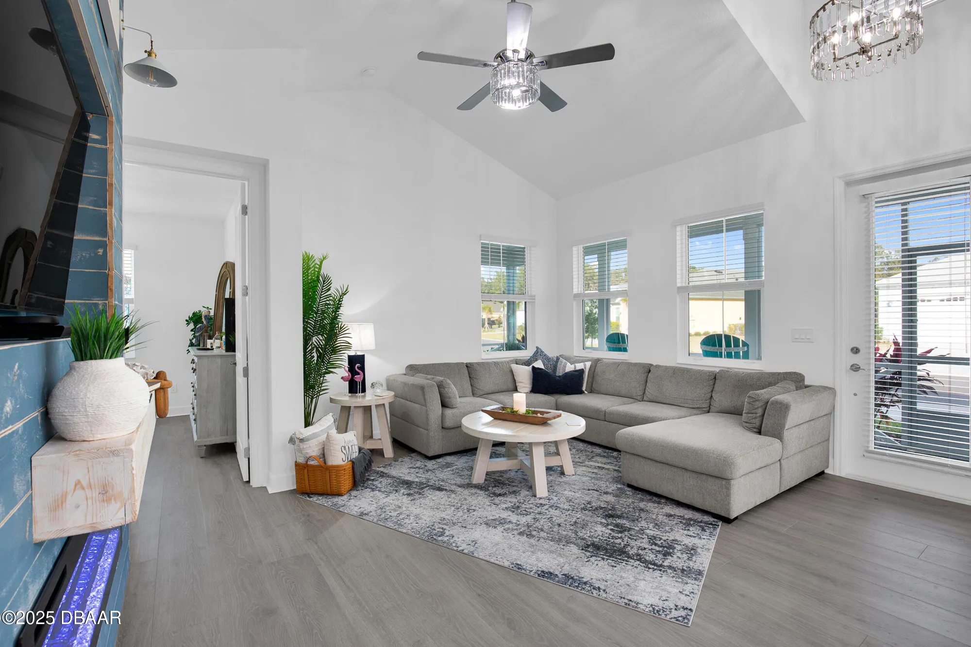 Property Slideshow image 9 of 99 | 533 hang loose way, Daytona Beach, FL, 32124