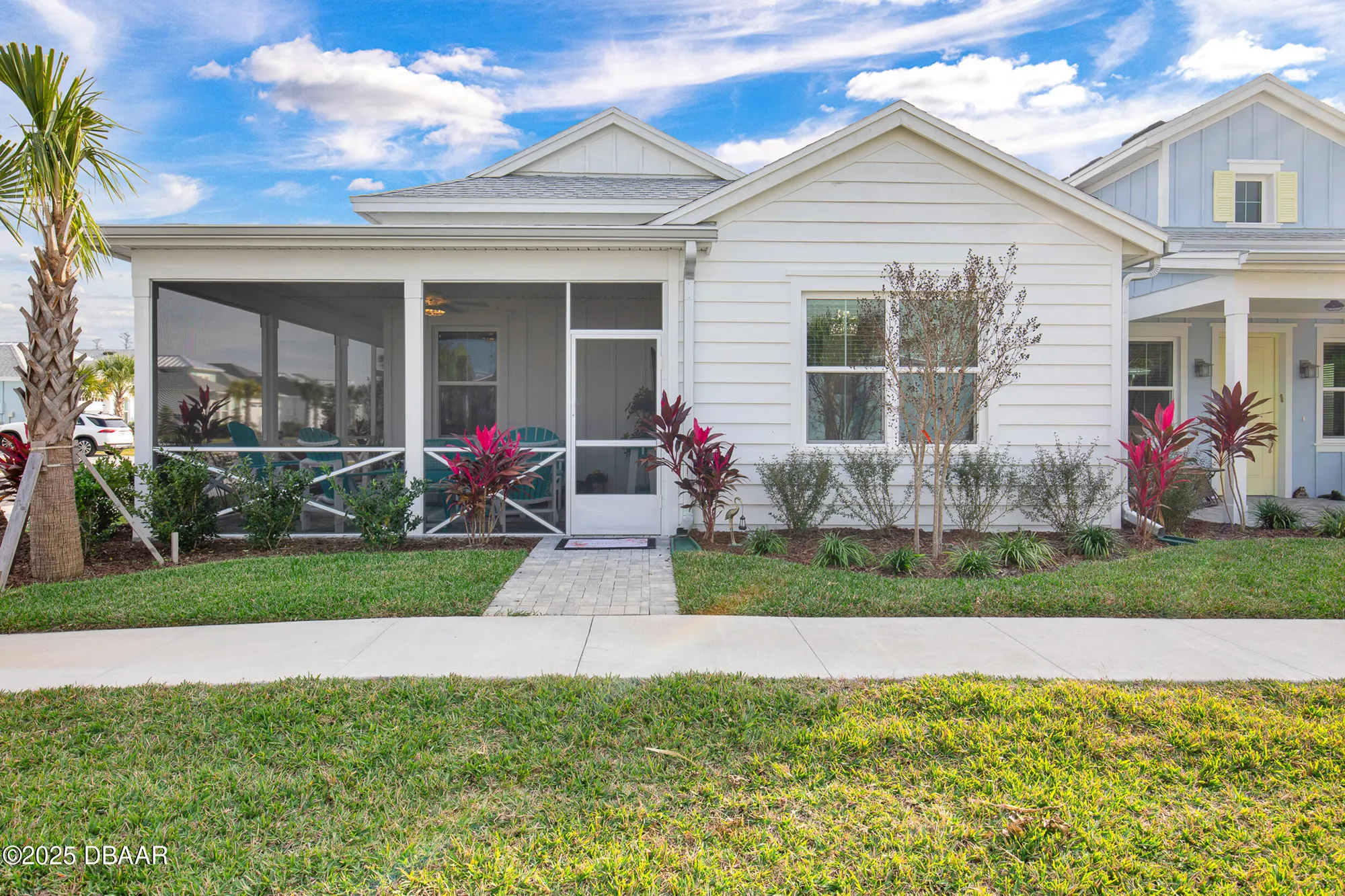 Property Slideshow image 1 of 99 | 533 hang loose way, Daytona Beach, FL, 32124