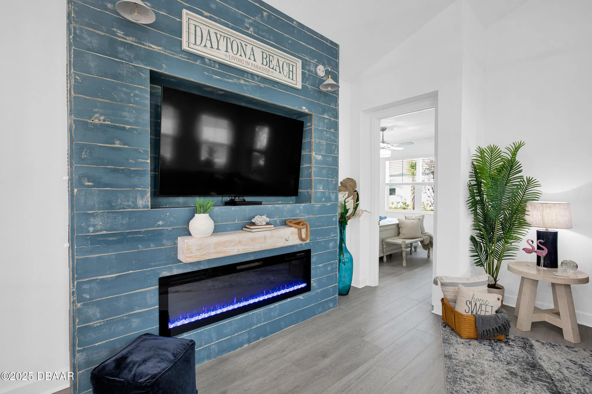 Property Slideshow image 17 of 99 | 533 hang loose way, Daytona Beach, FL, 32124