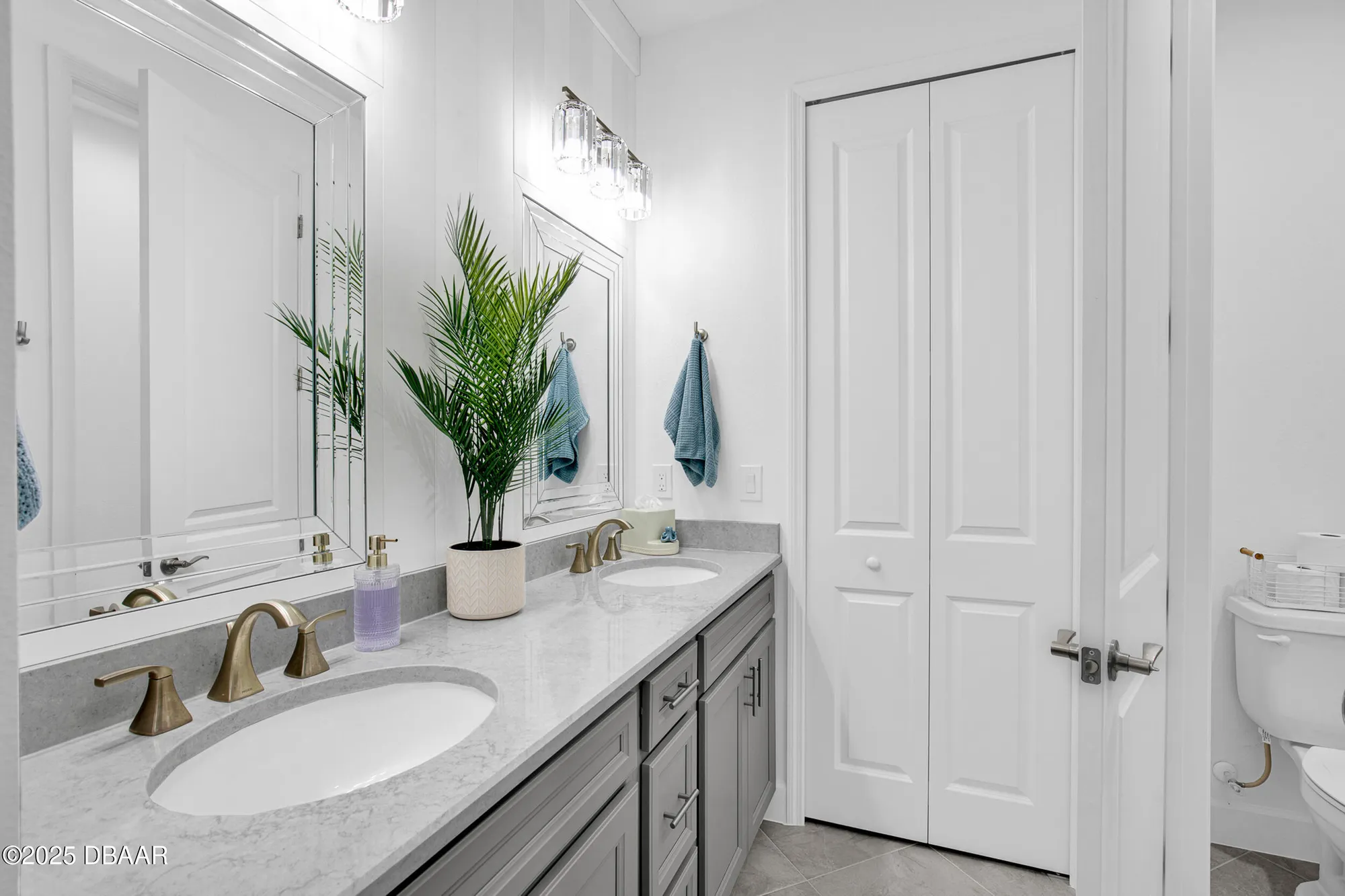 Property Slideshow image 23 of 99 | 533 hang loose way, Daytona Beach, FL, 32124