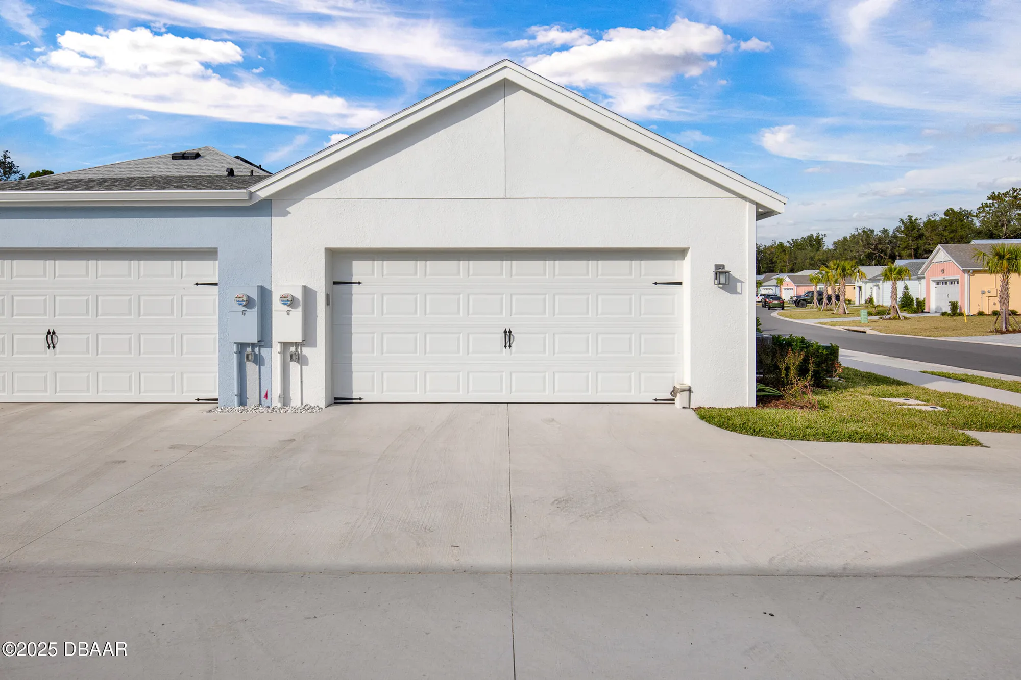 Property Slideshow image 34 of 99 | 533 hang loose way, Daytona Beach, FL, 32124