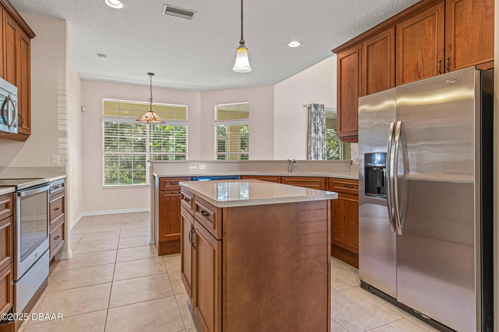 Property Slideshow image 13 of 37 | 1320 antrim cir, Ormond Beach, FL, 32174