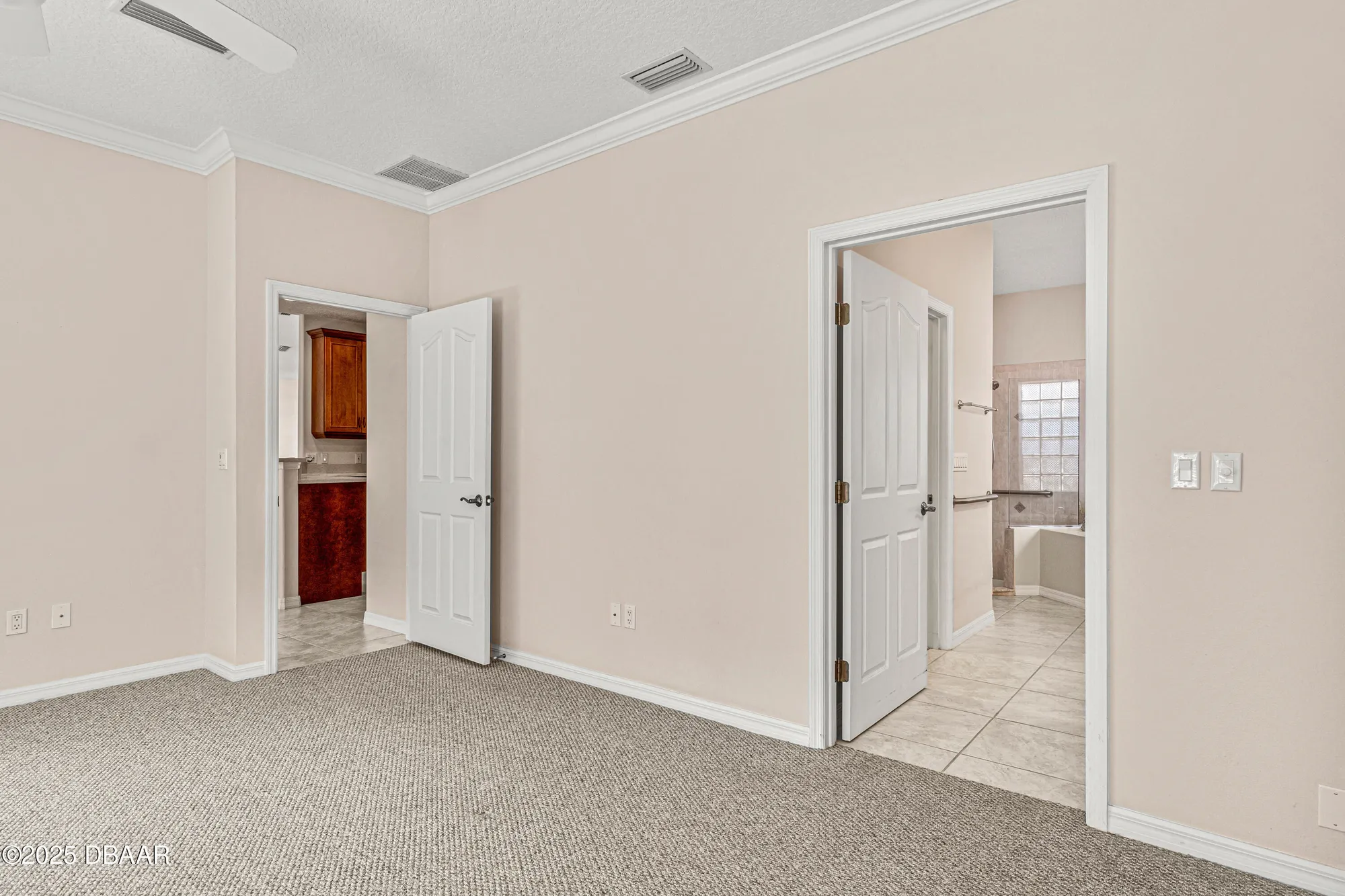 Property Slideshow image 20 of 37 | 1320 antrim cir, Ormond Beach, FL, 32174