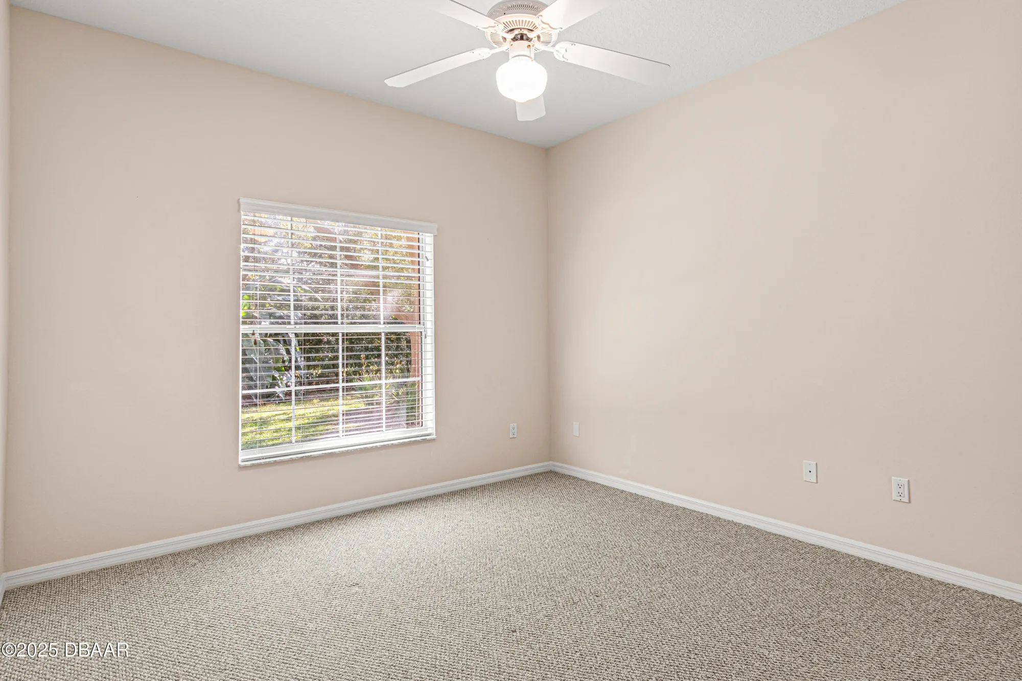 Property Slideshow image 25 of 37 | 1320 antrim cir, Ormond Beach, FL, 32174