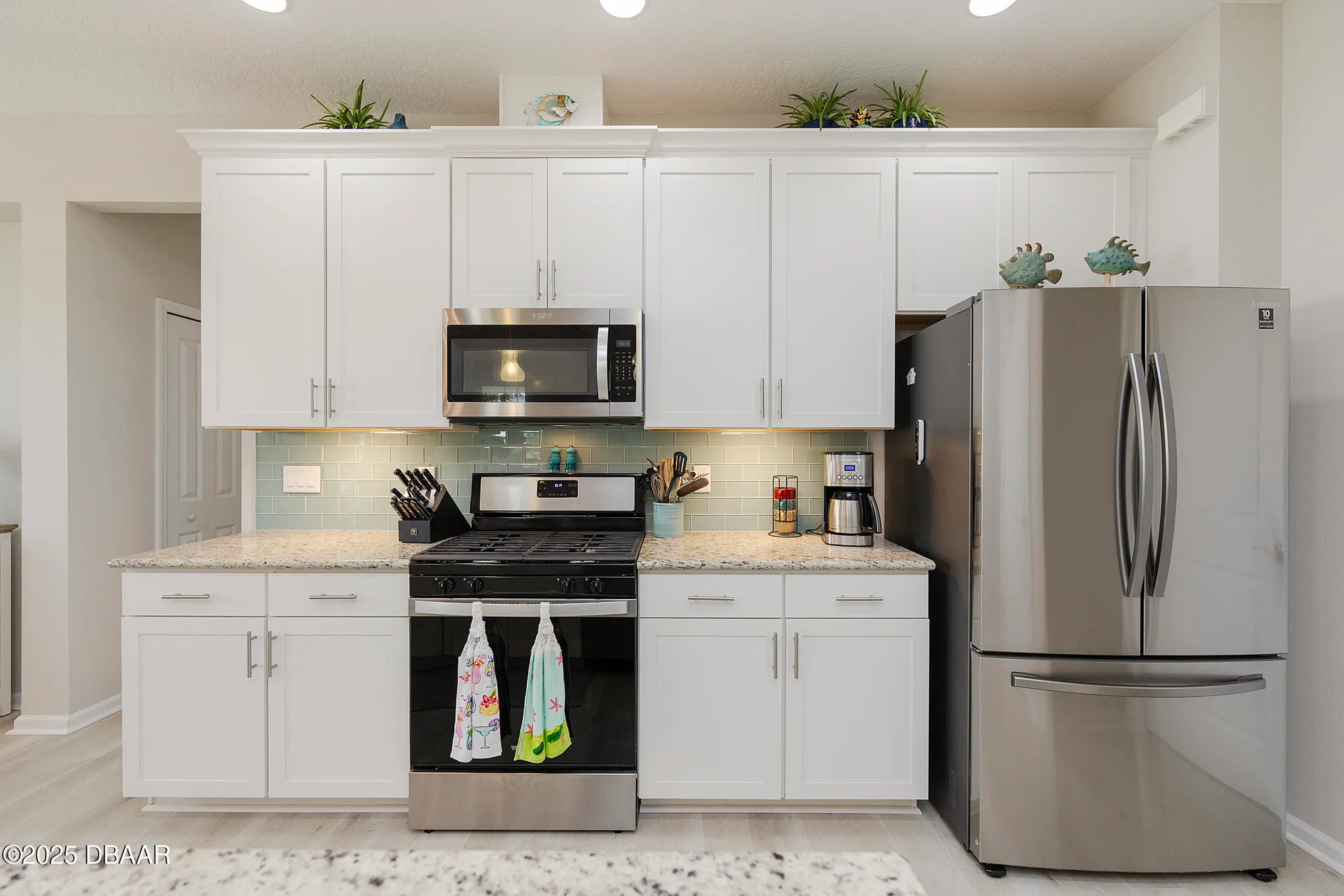 Property Slideshow image 13 of 49 | 572 landshark blvd, Daytona Beach, FL, 32124